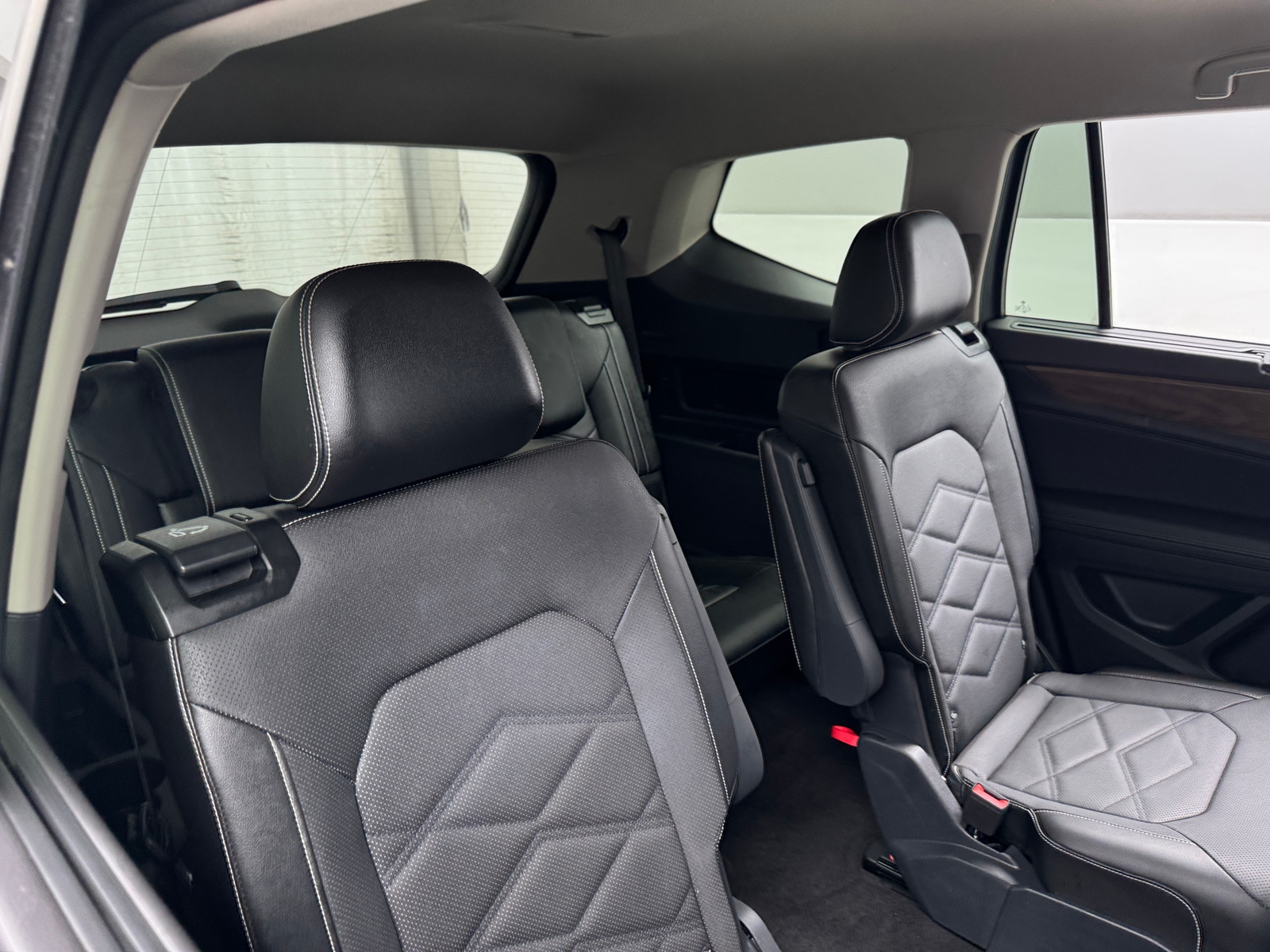 Thumbnail: 2024 Volkswagen Atlas - 5