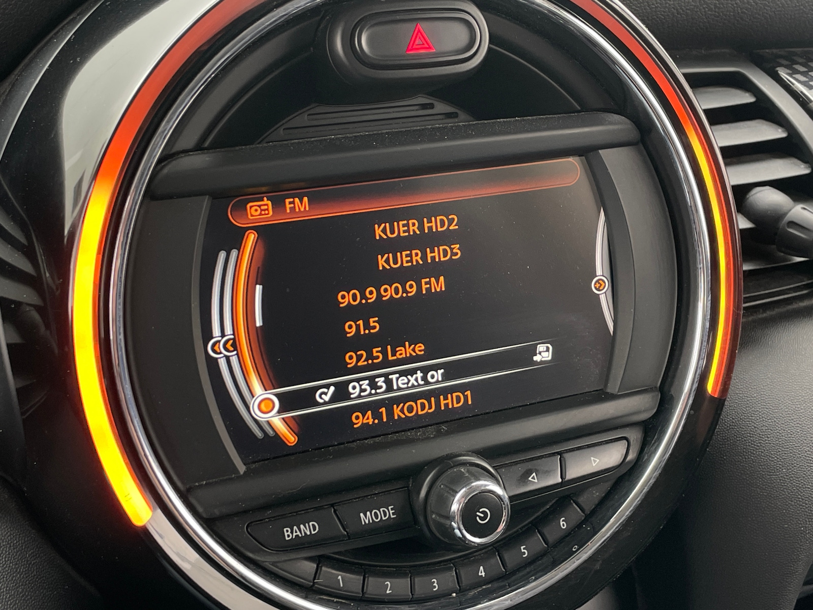 Thumbnail: 2015 MINI Cooper Hardtop - 3