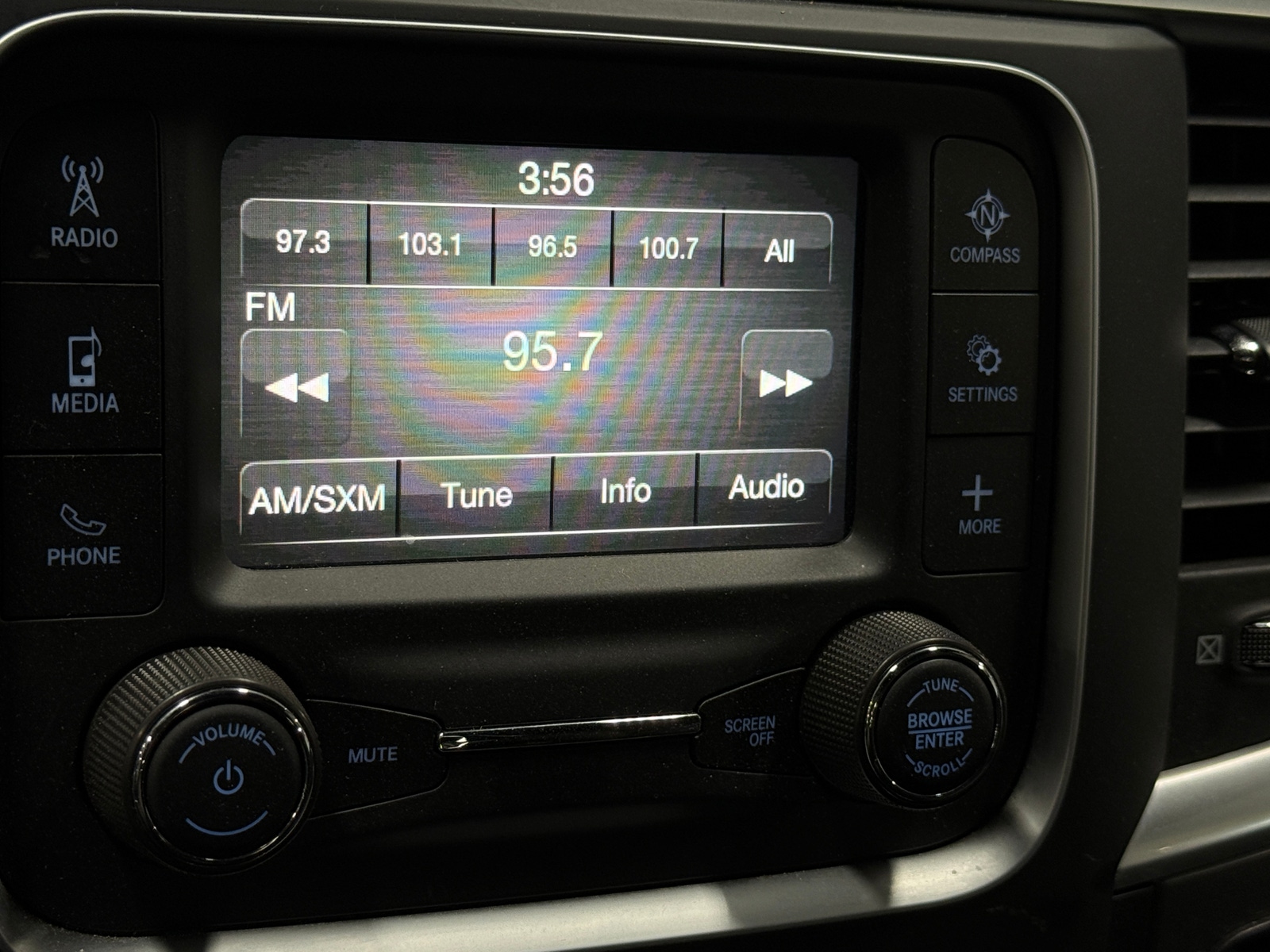 Thumbnail: 2024 RAM 1500 Classic - 4