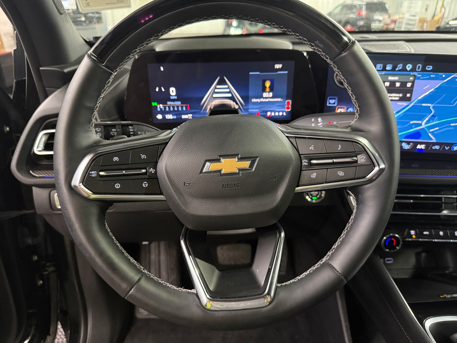 Thumbnail: 2025 Chevrolet Traverse - 4