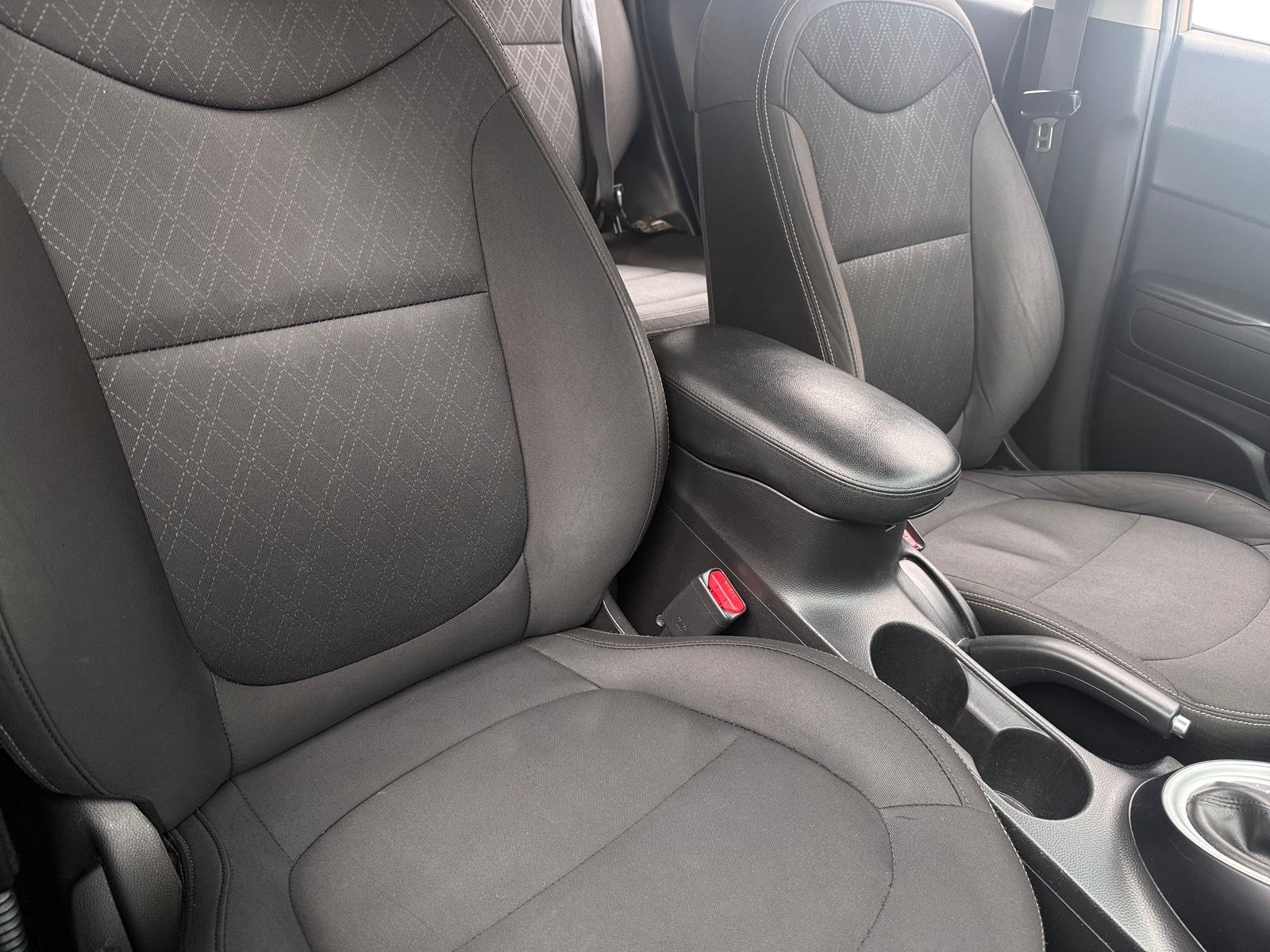 Thumbnail: 2016 Kia Soul - 2