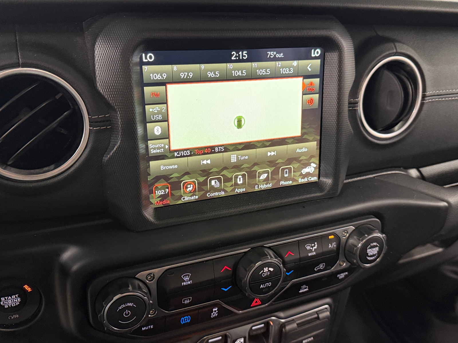 Thumbnail: 2023 Jeep Wrangler - 3