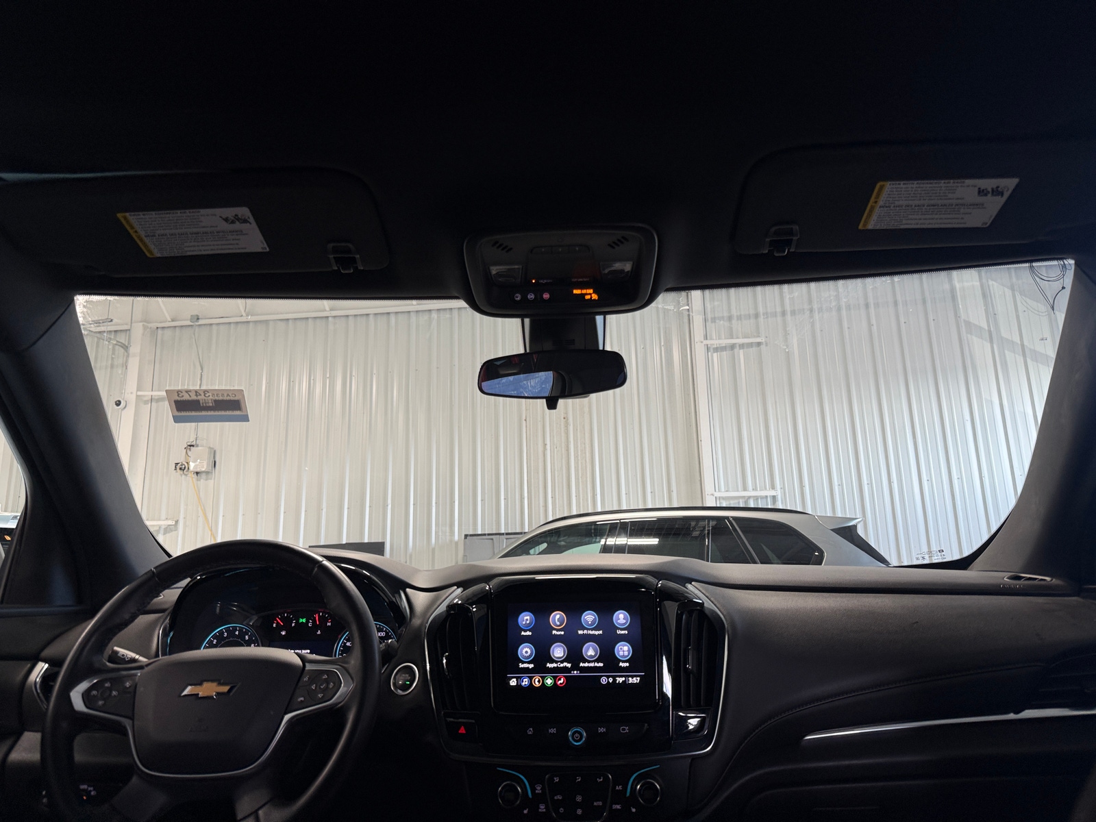 Thumbnail: 2023 Chevrolet Traverse - 3