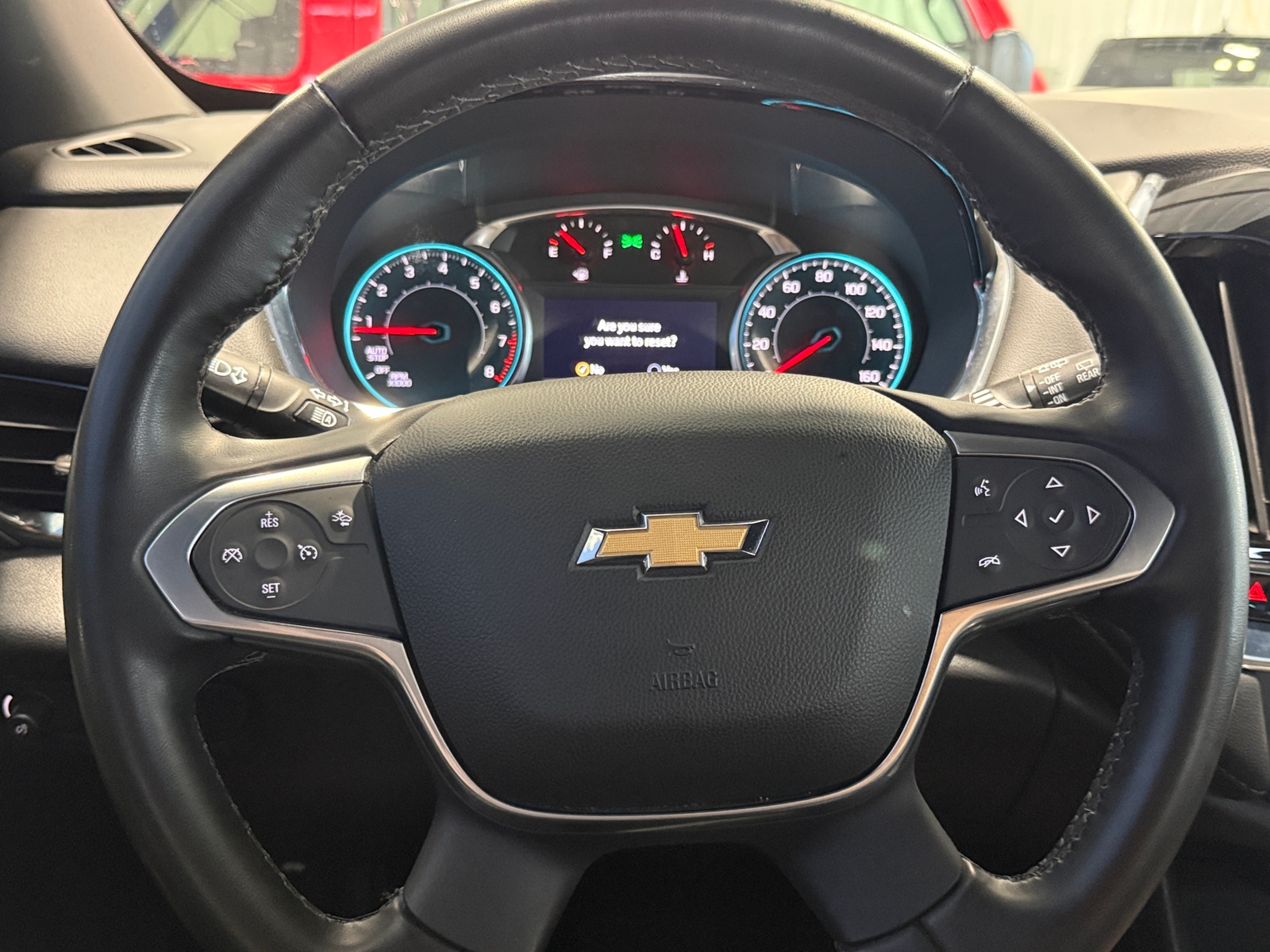 Thumbnail: 2023 Chevrolet Traverse - 5