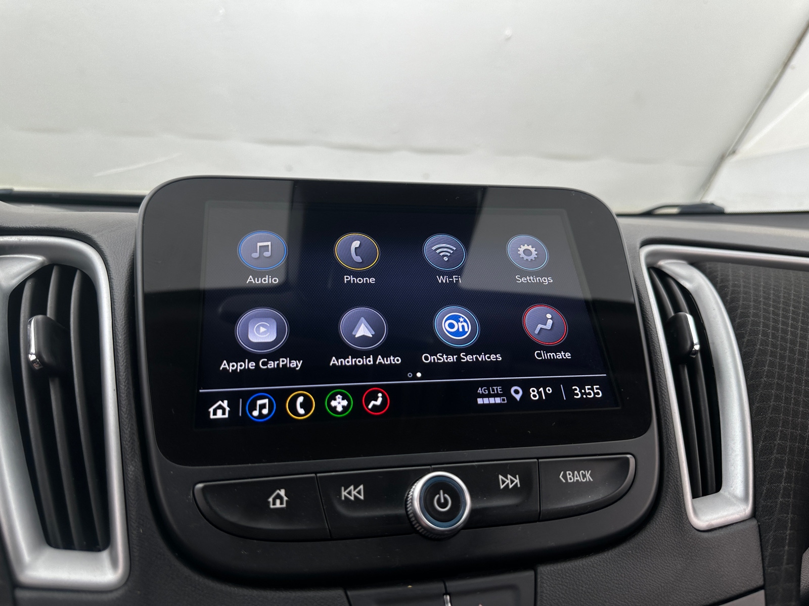 Thumbnail: 2024 Chevrolet Malibu - 4