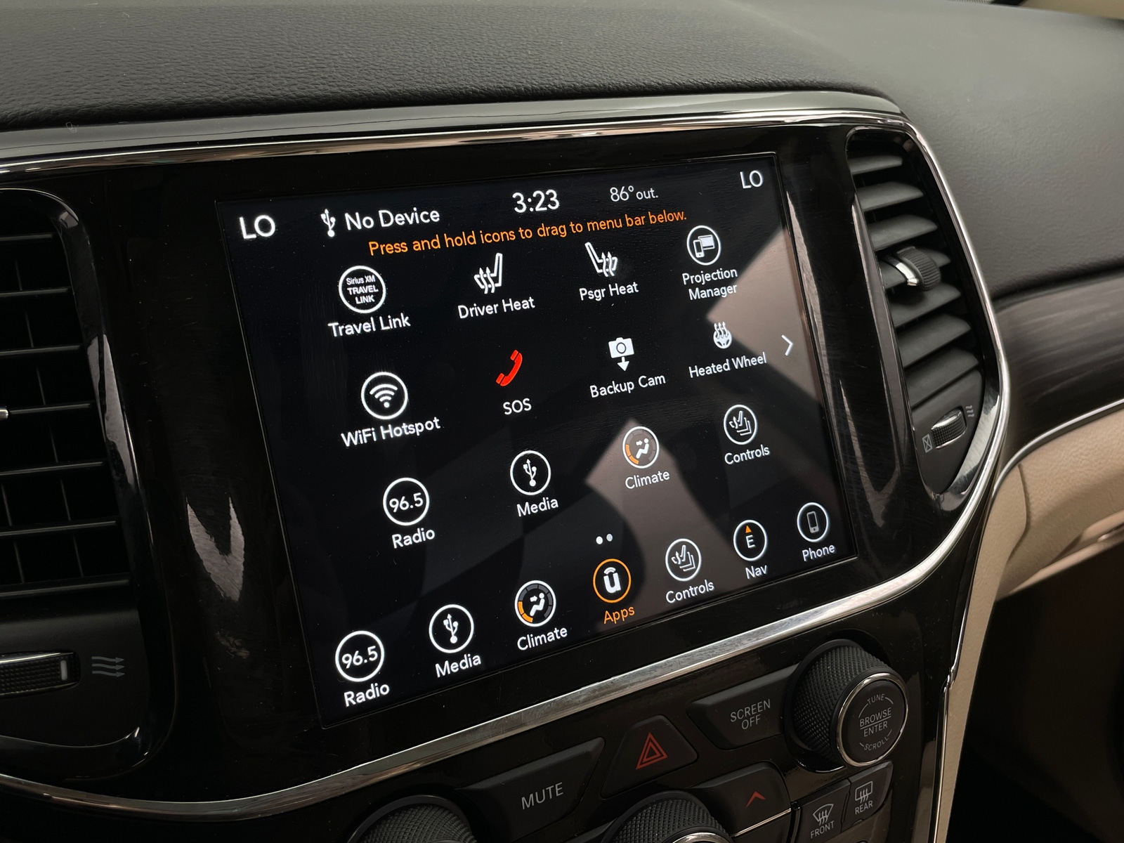 Thumbnail: 2019 Jeep Grand Cherokee - 3