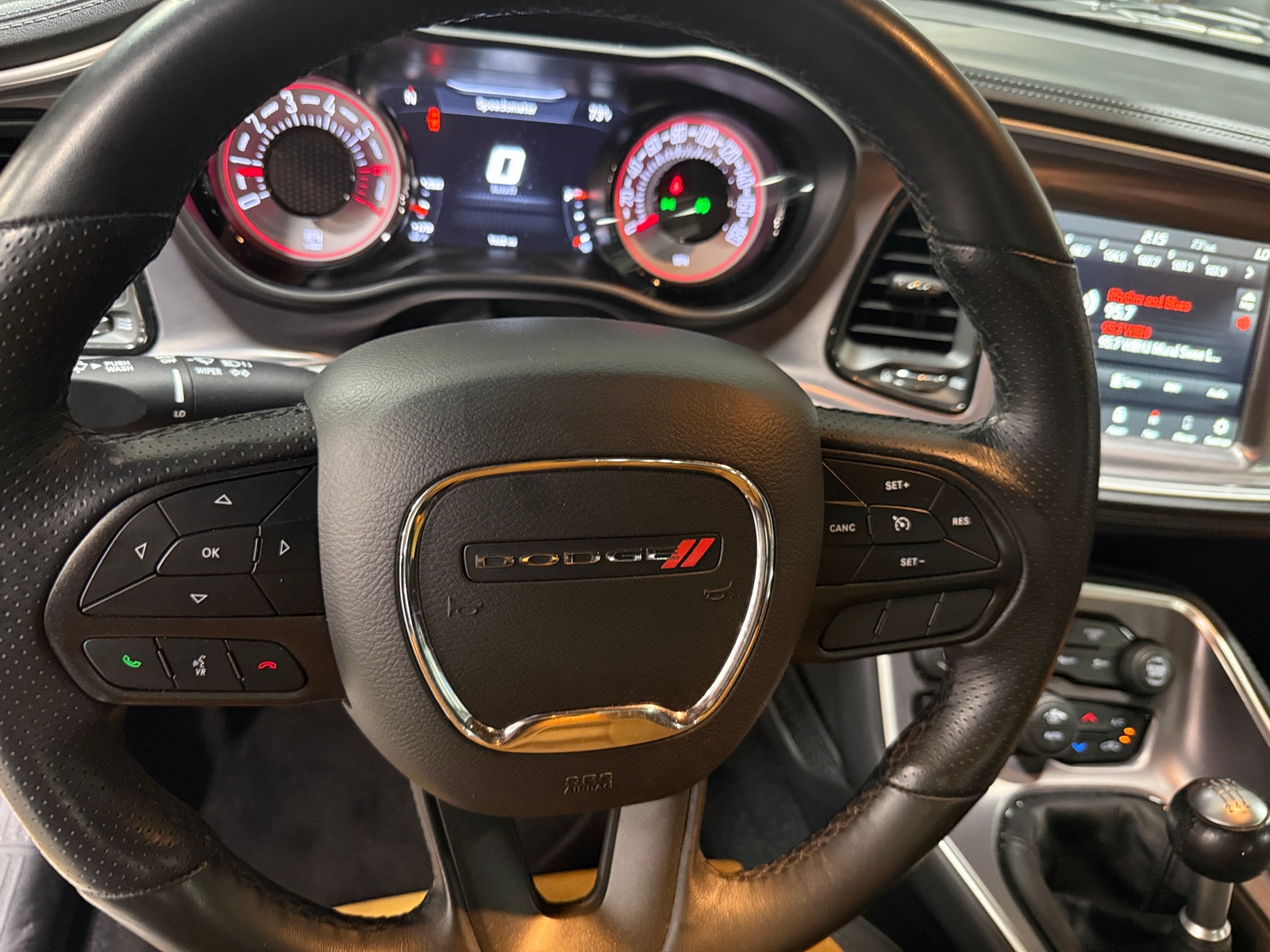 Thumbnail: 2021 Dodge Challenger - 4