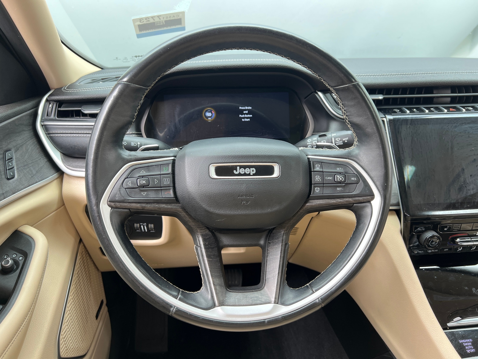 Thumbnail: 2021 Jeep Grand Cherokee L - 4