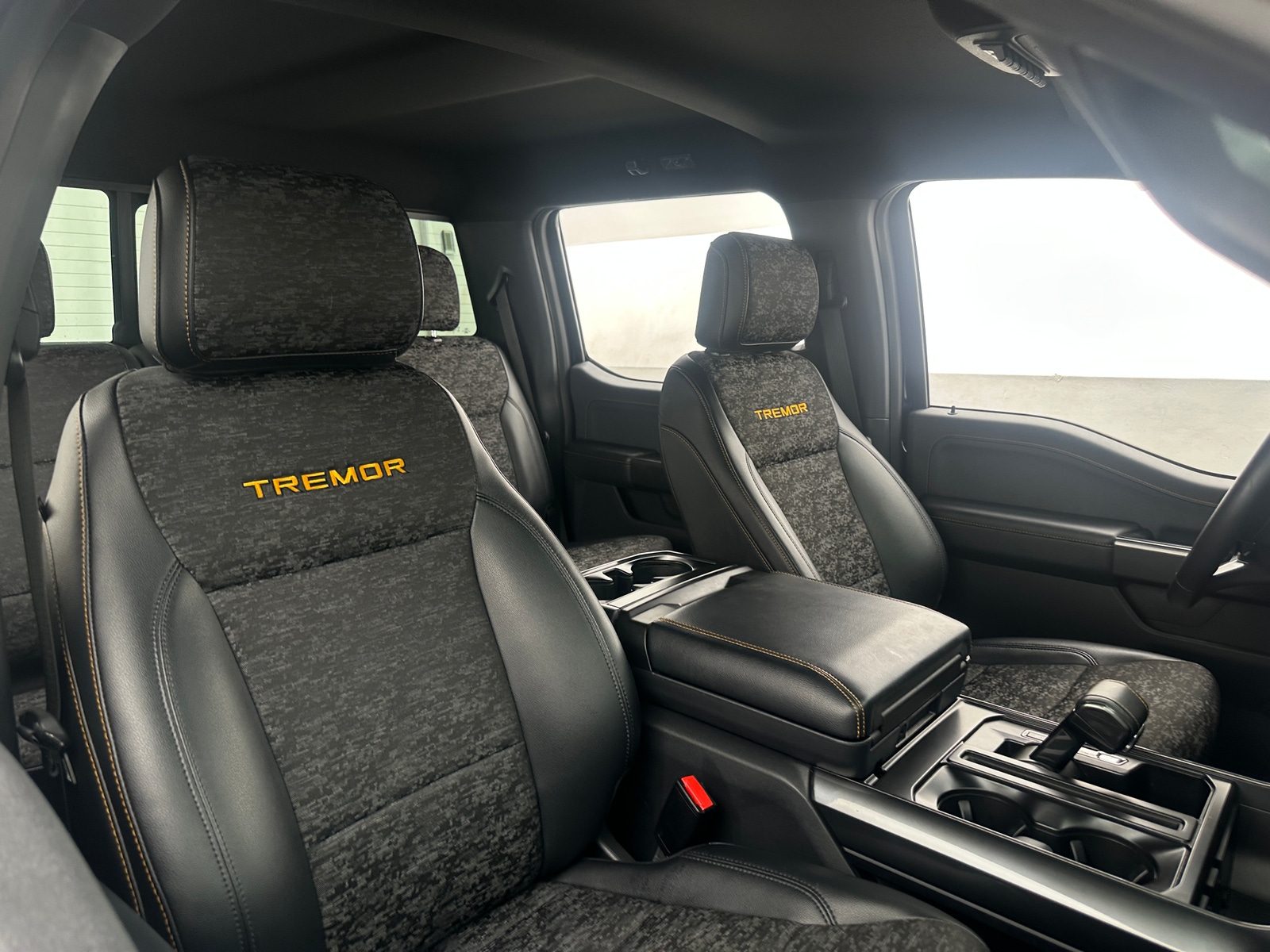 Thumbnail: 2022 Ford Econoline - 2