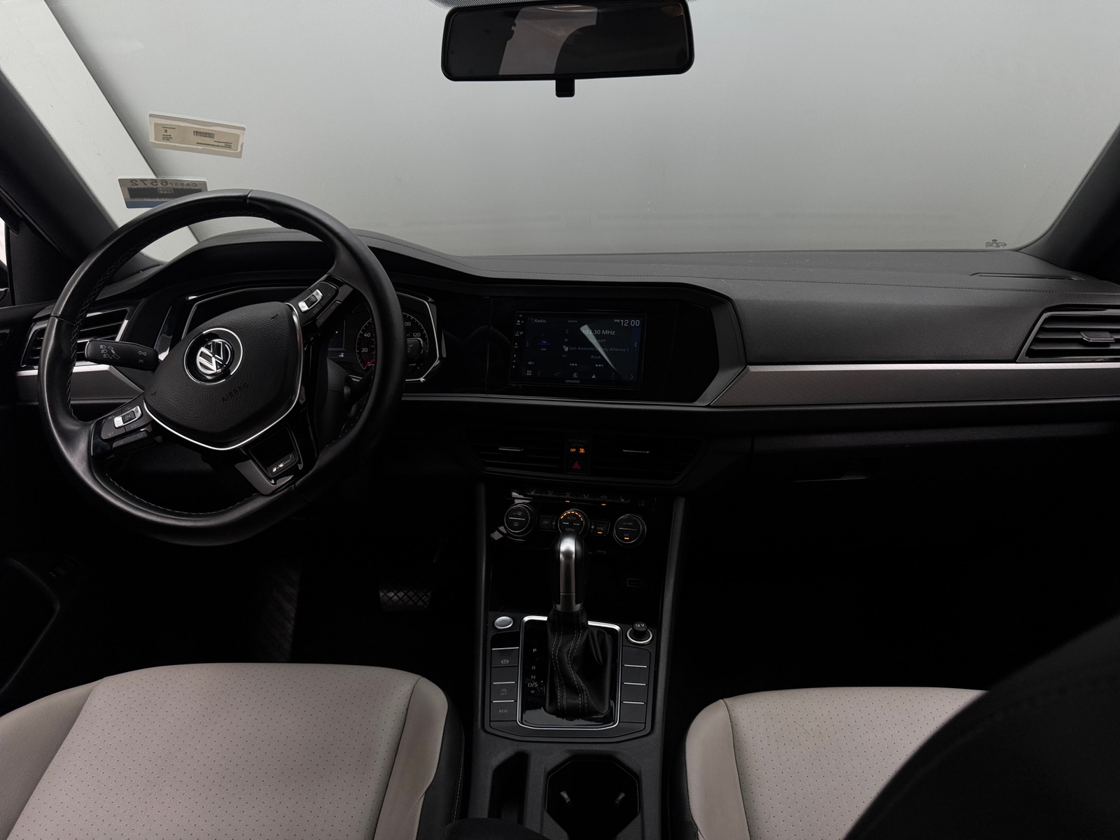 Thumbnail: 2019 Volkswagen Jetta - 2