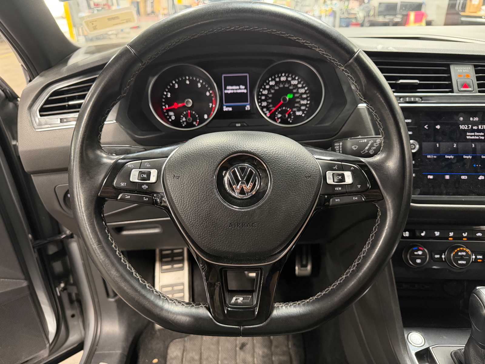 Thumbnail: 2020 Volkswagen Tiguan - 4