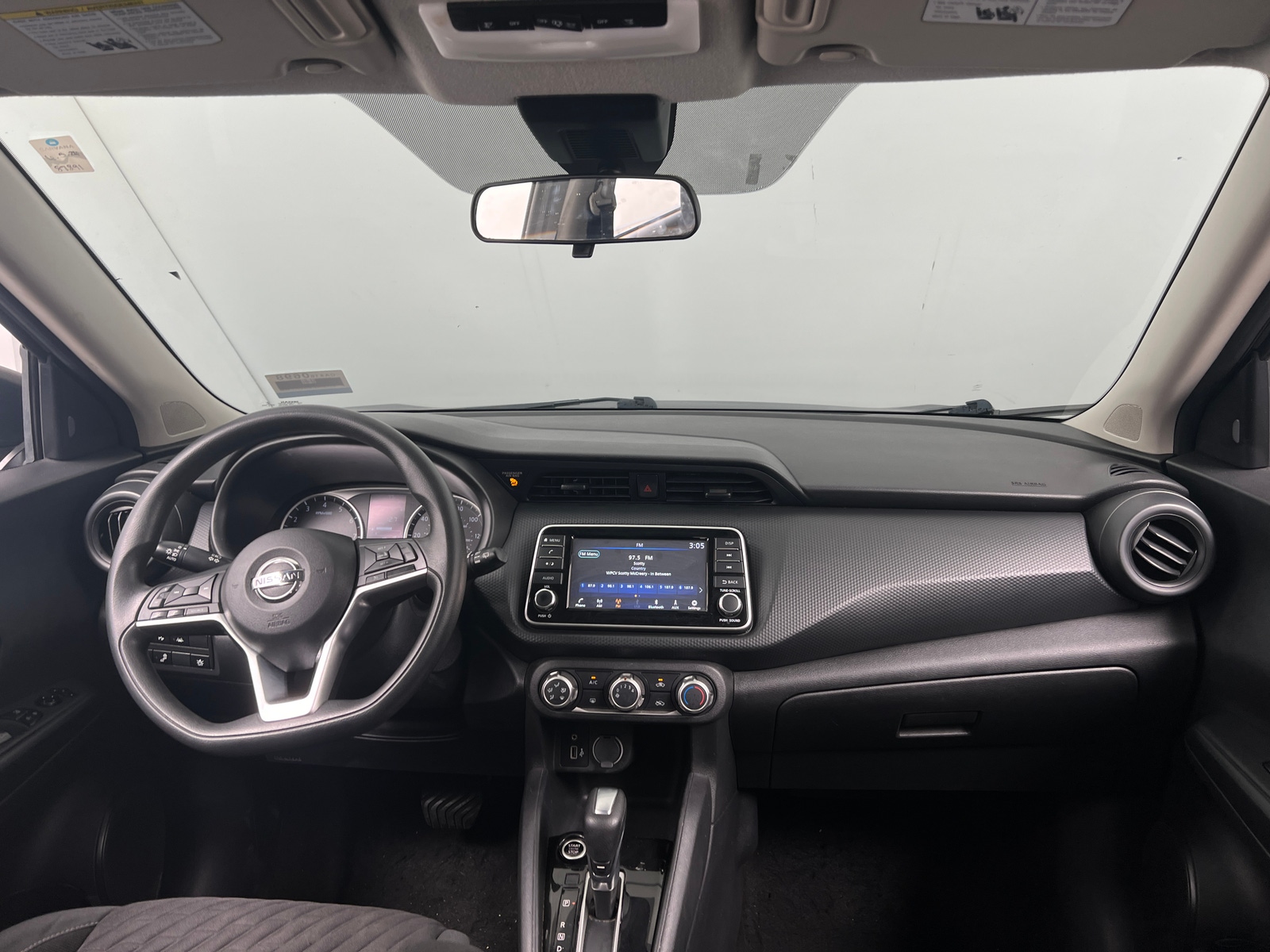 Thumbnail: 2021 Nissan Kicks - 3