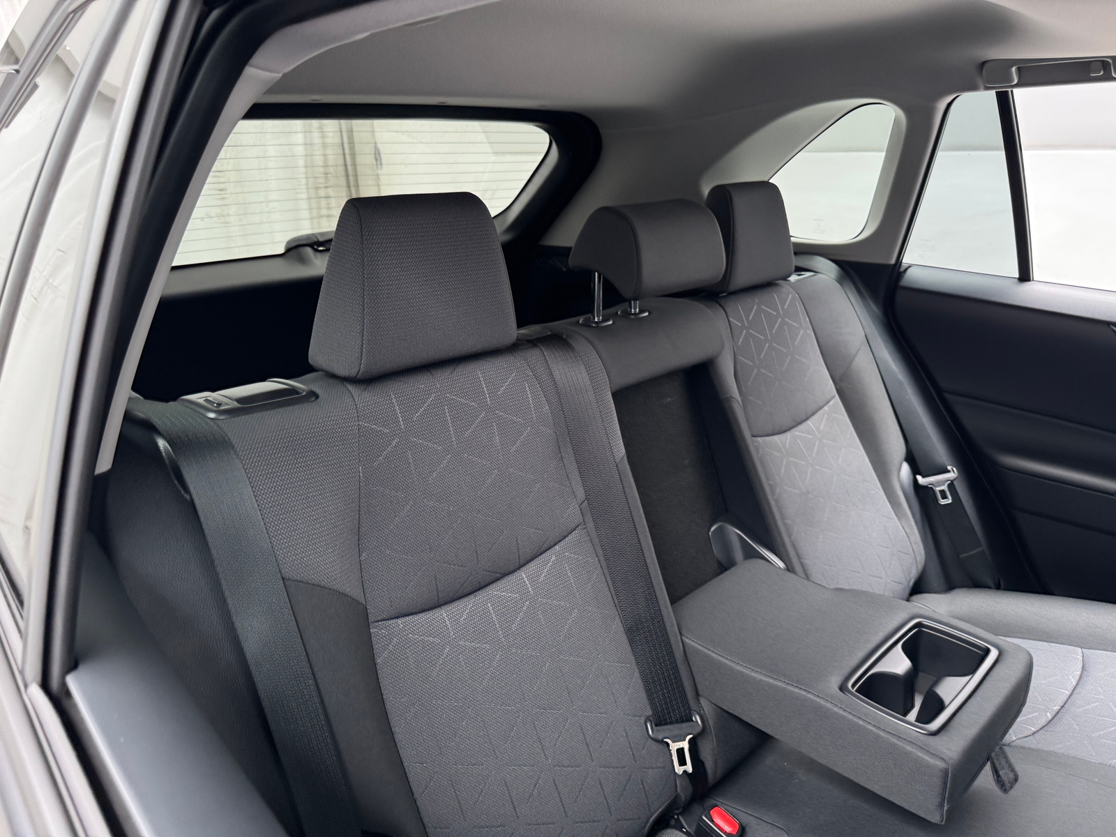Thumbnail: 2025 Toyota RAV4 - 6