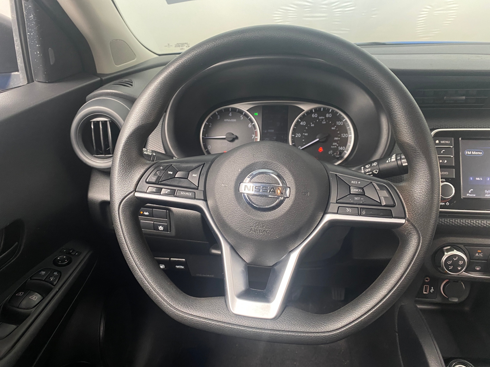 Thumbnail: 2021 Nissan Kicks - 5
