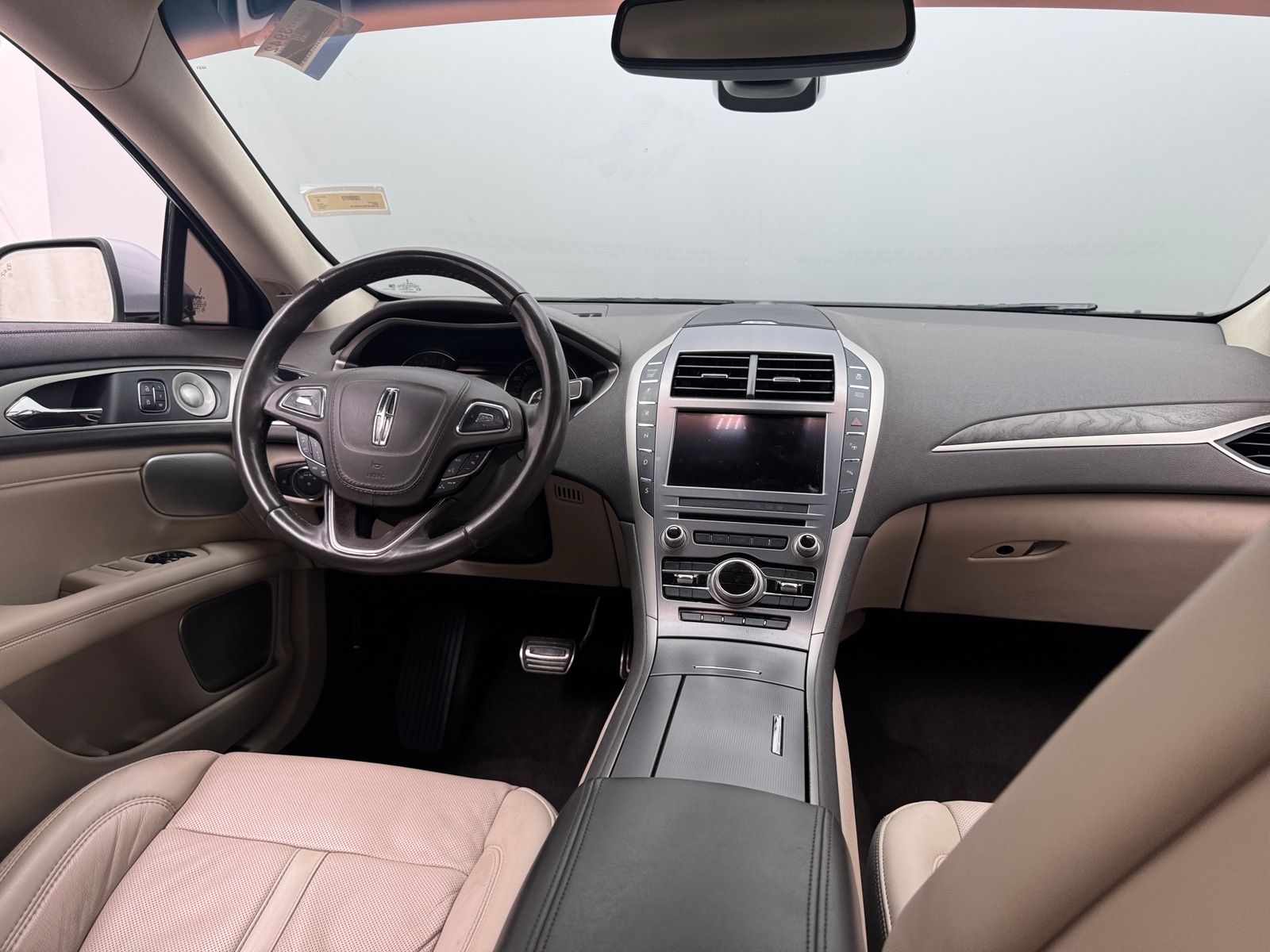 Thumbnail: 2020 Lincoln MKZ - 2
