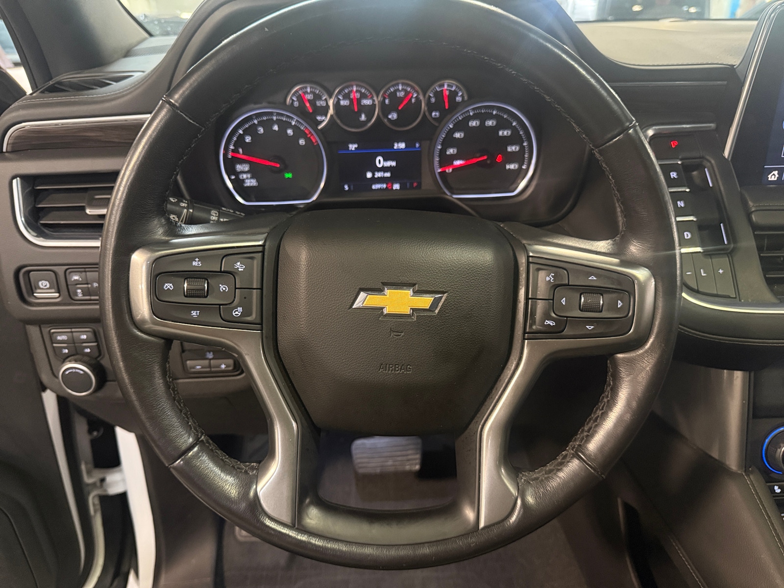 Thumbnail: 2021 Chevrolet Tahoe - 4