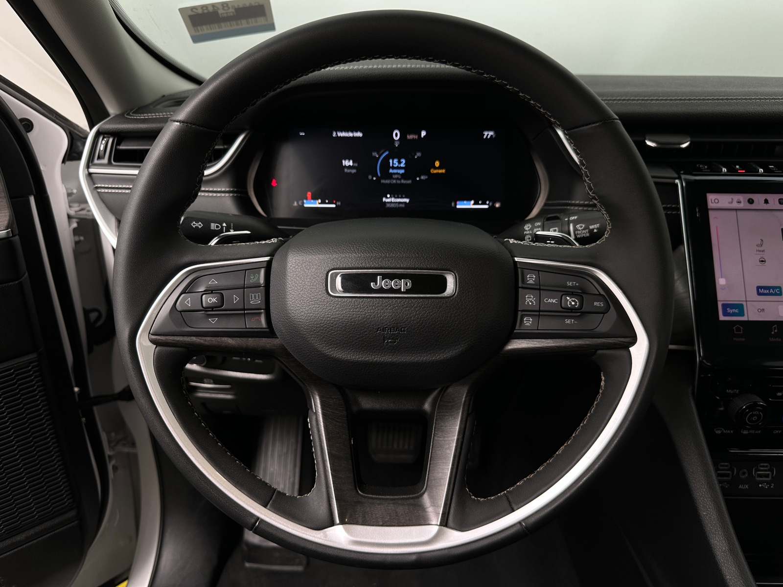 Thumbnail: 2023 Jeep Grand Cherokee - 4