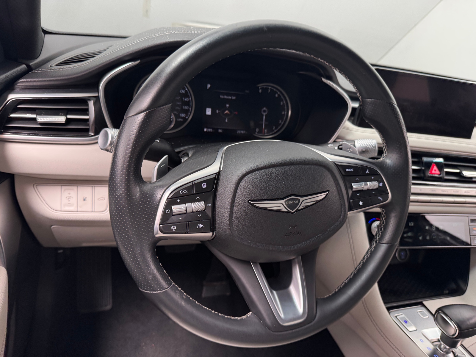 Thumbnail: 2025 Genesis G70 - 4