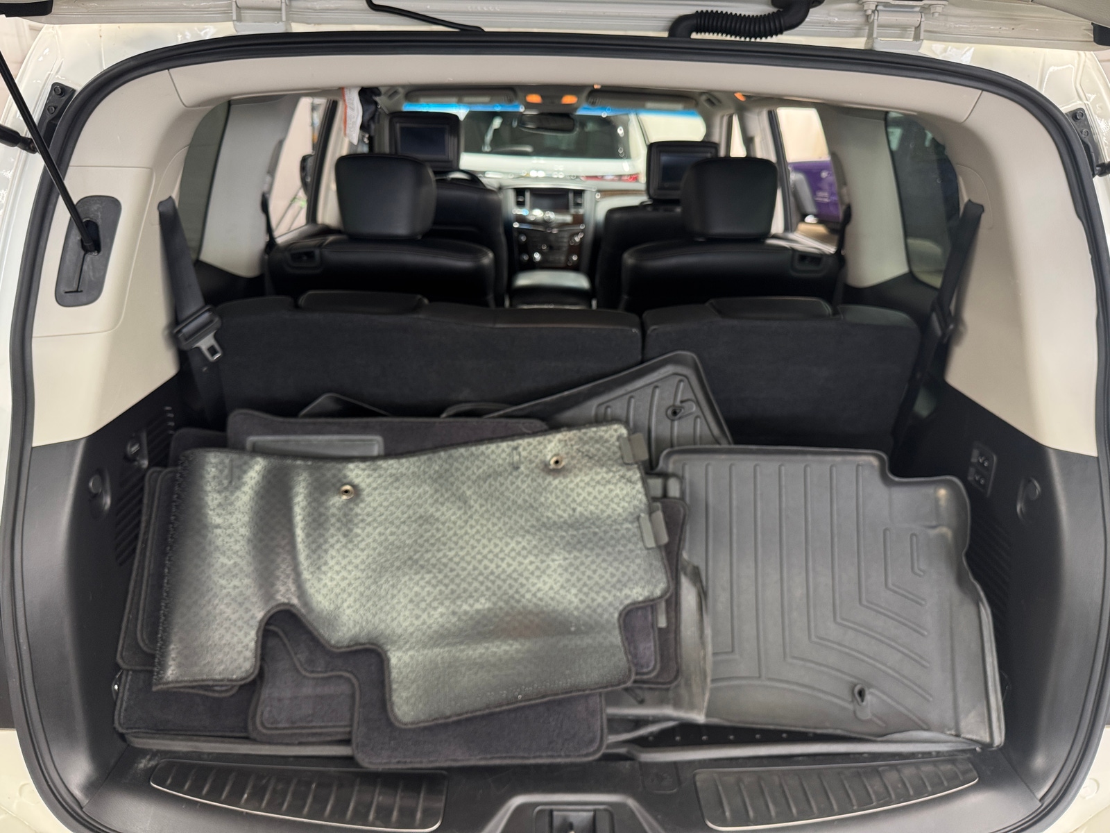Thumbnail: 2017 Nissan Armada - 6