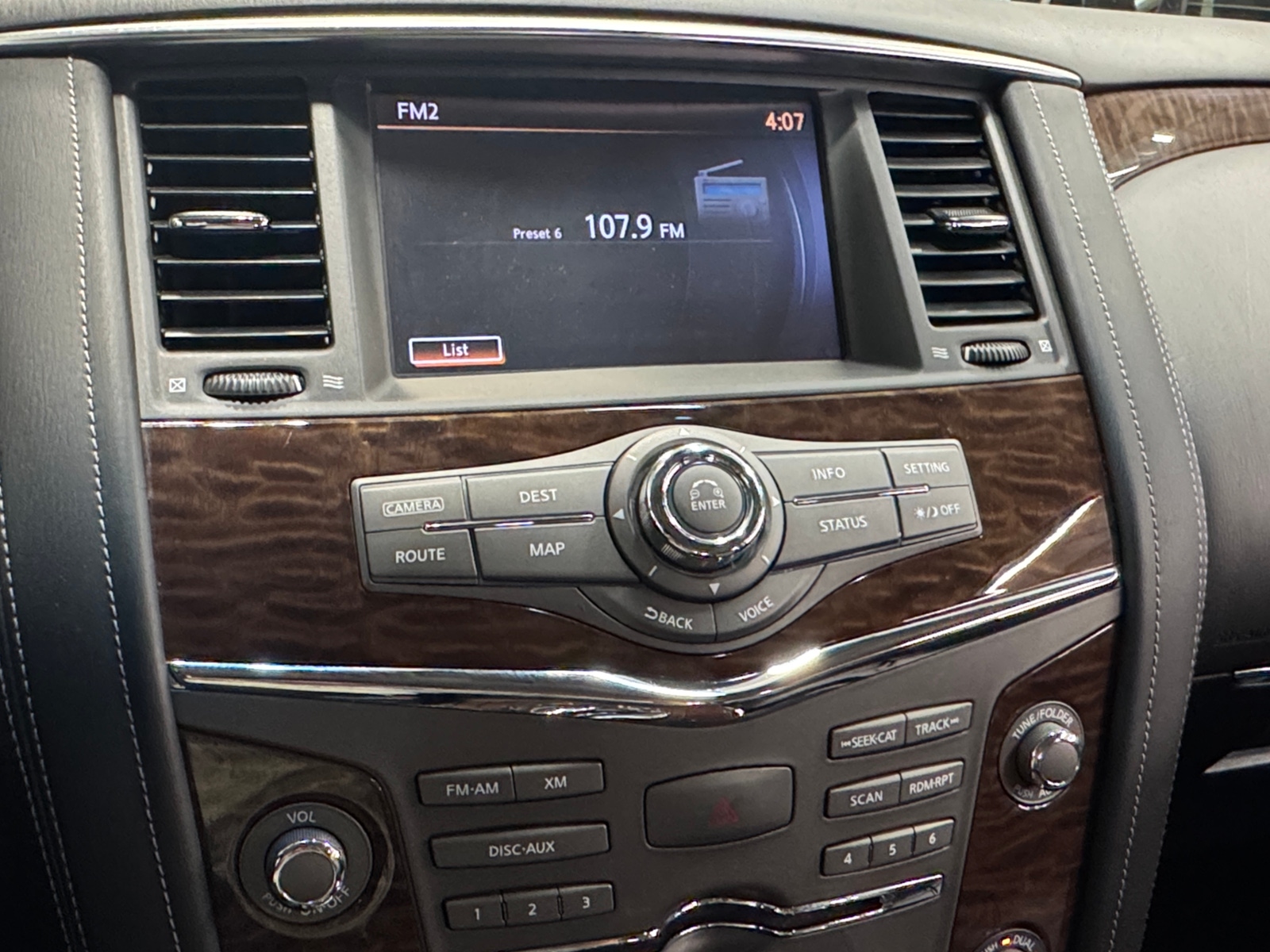 Thumbnail: 2017 Nissan Armada - 3