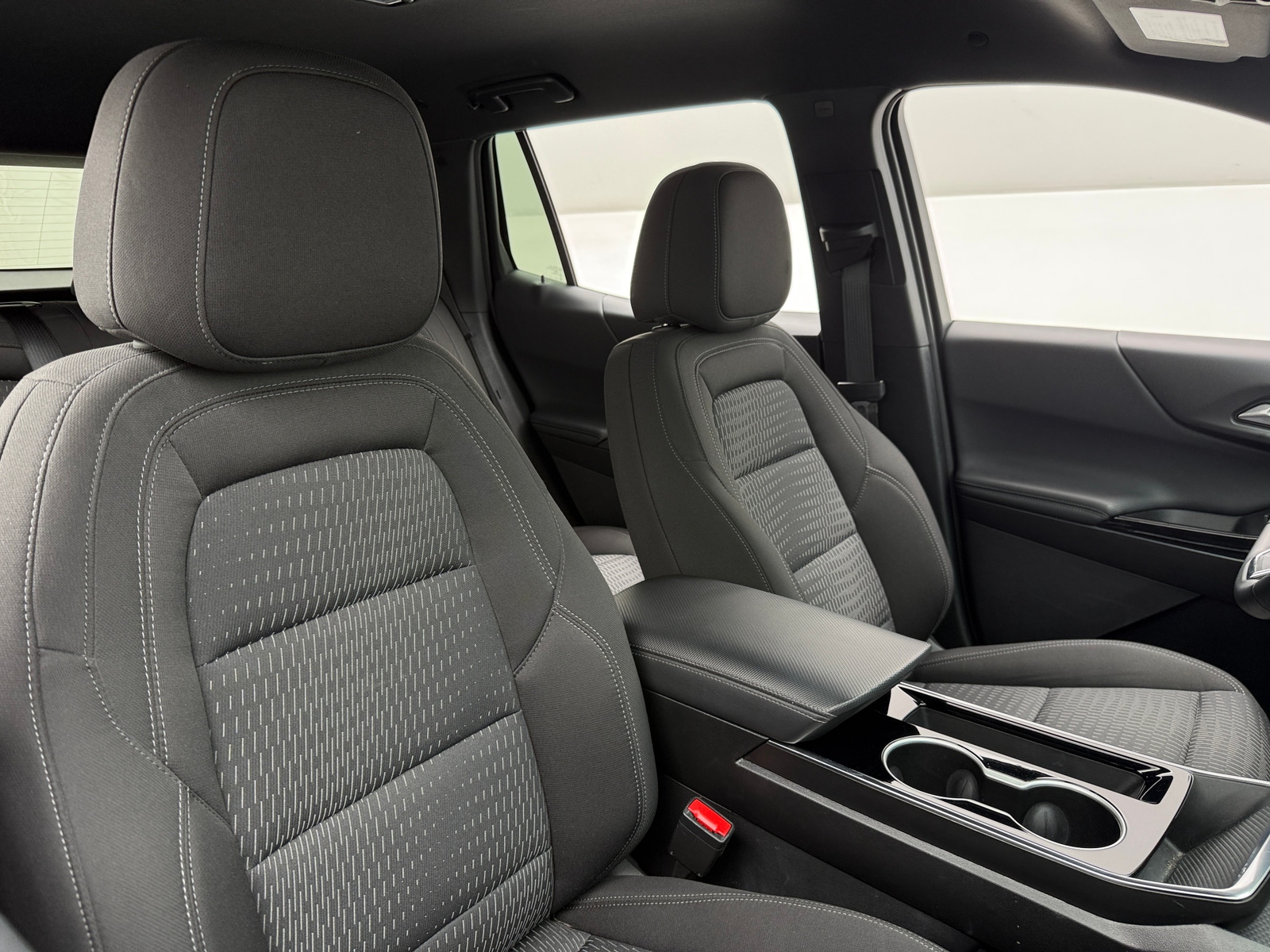 Thumbnail: 2025 Chevrolet Equinox - 2