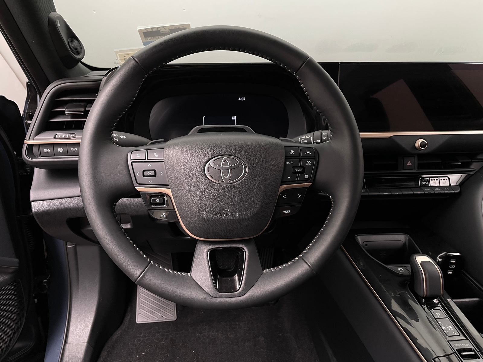 Thumbnail: 2025 Toyota Crown Signia - 4