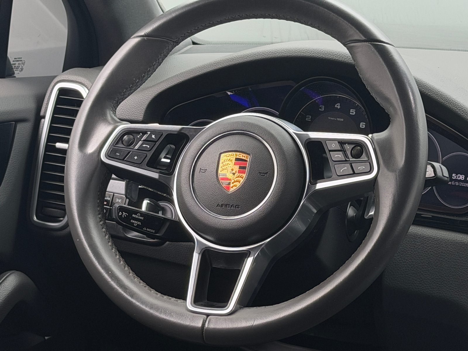 Thumbnail: 2019 Porsche Cayenne - 4