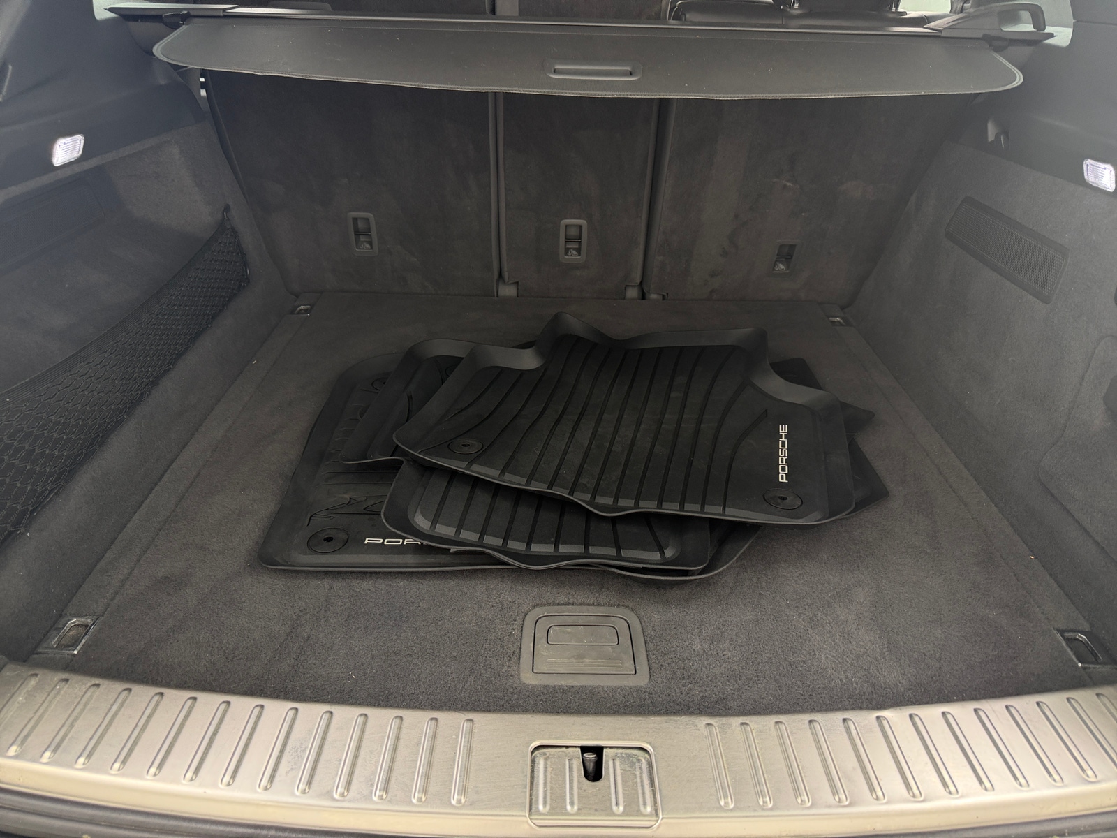 Thumbnail: 2019 Porsche Cayenne - 6