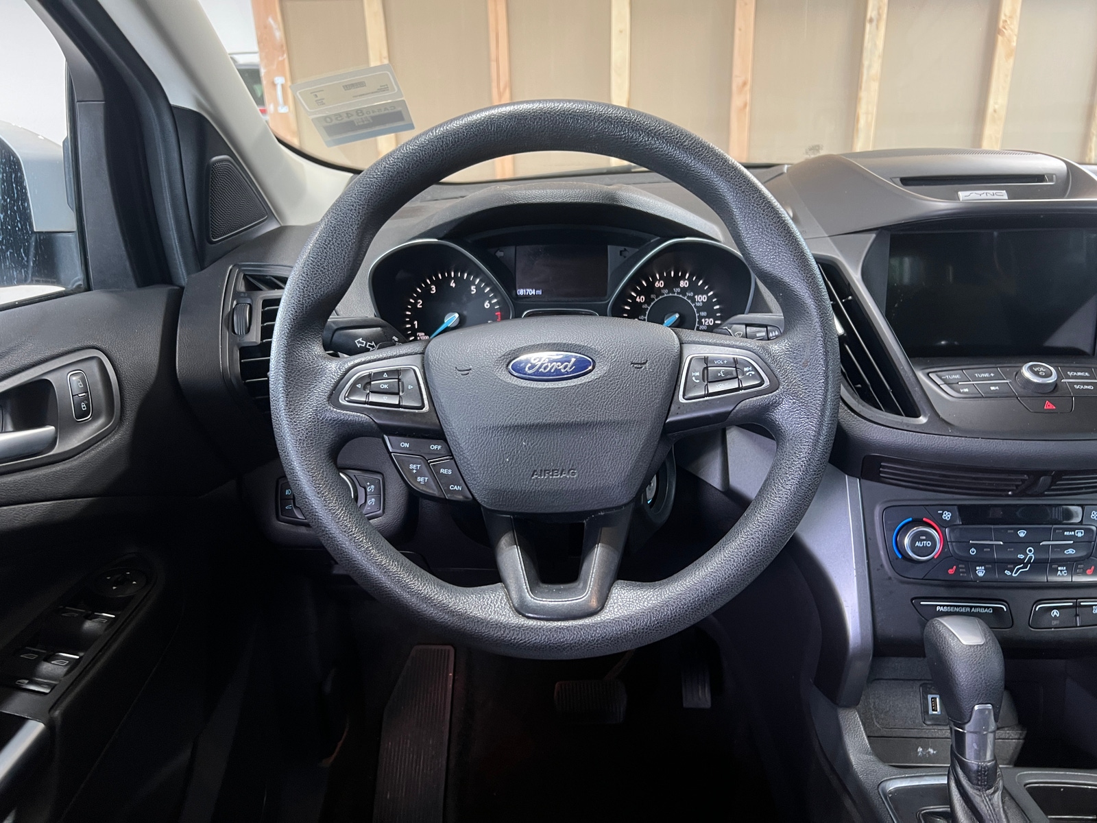 Thumbnail: 2017 Ford Escape - 5
