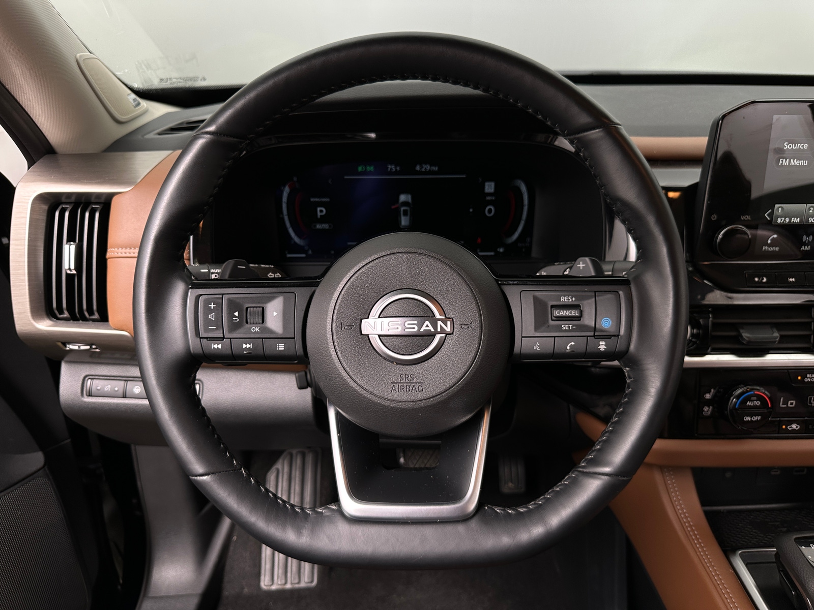 Thumbnail: 2024 Nissan Pathfinder - 4