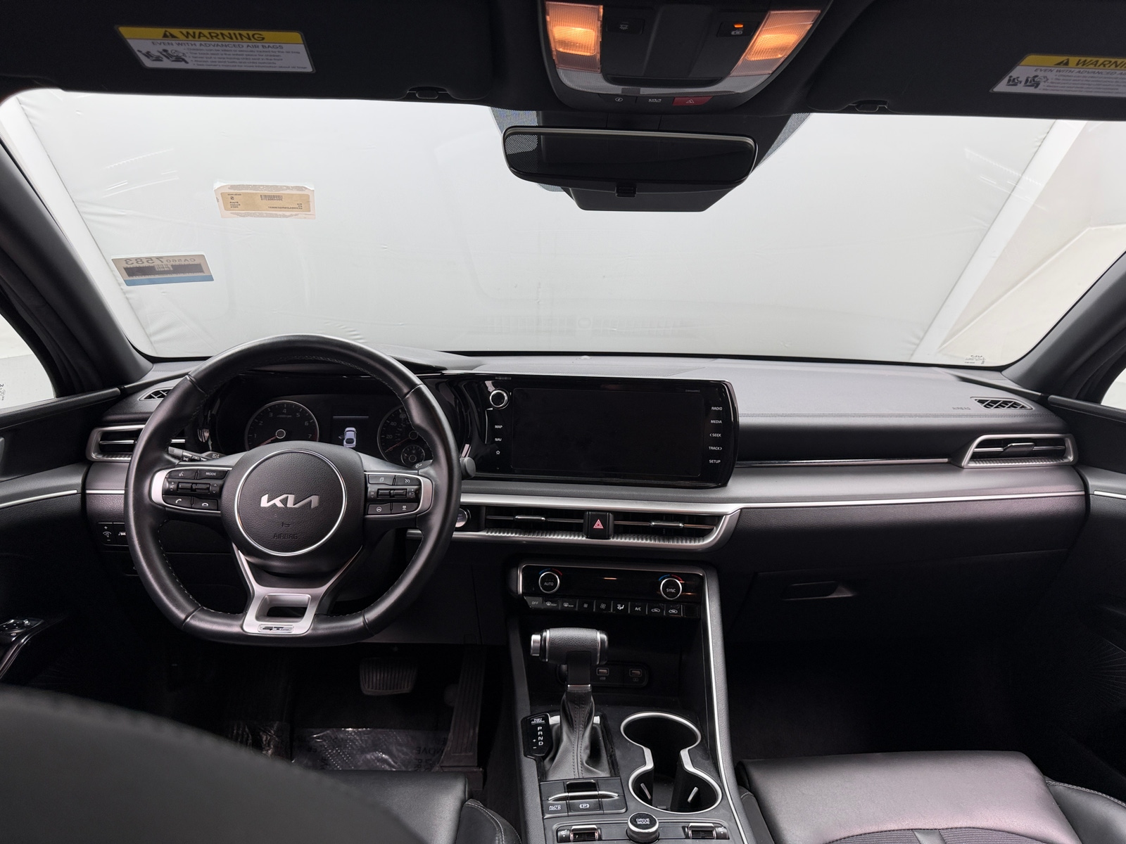 Thumbnail: 2024 Kia K5 - 3