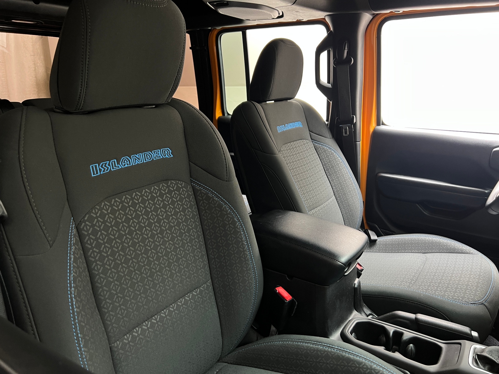 Thumbnail: 2021 Jeep Wrangler - 2