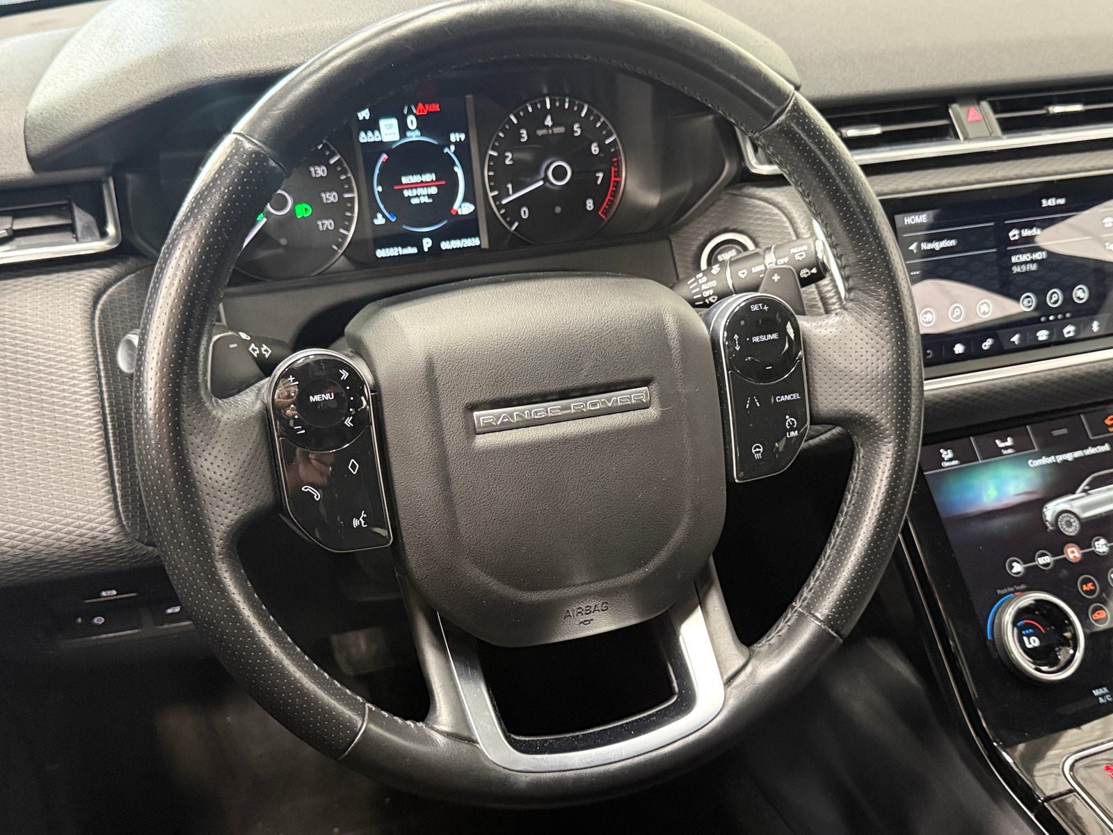 Thumbnail: 2020 Land Rover Range Rover Velar - 4