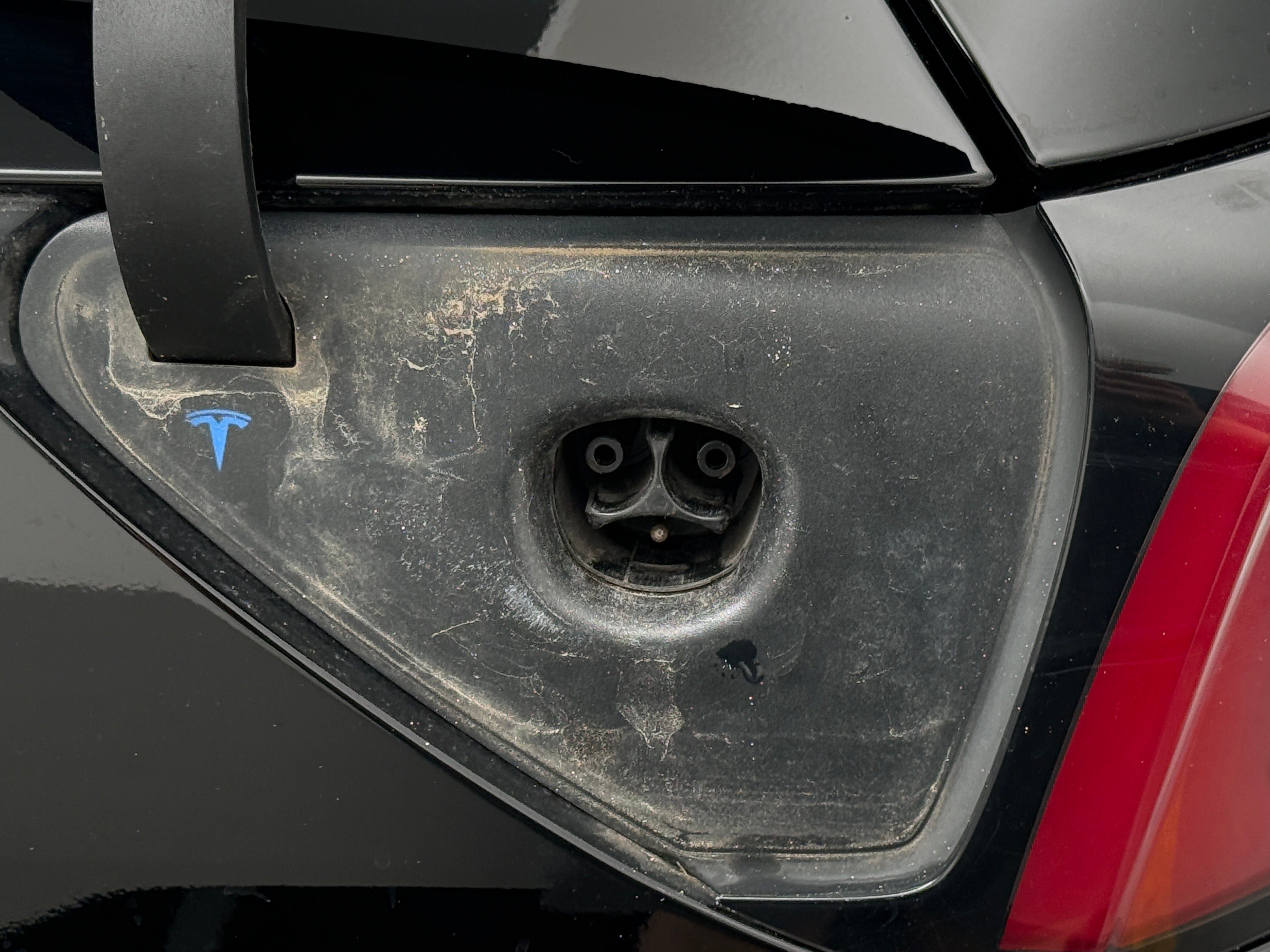 Used 2018 Tesla Model 3 Long Range Dual Motor with VIN 5YJ3E1EB5JF086701 for sale in Oak Creek, WI
