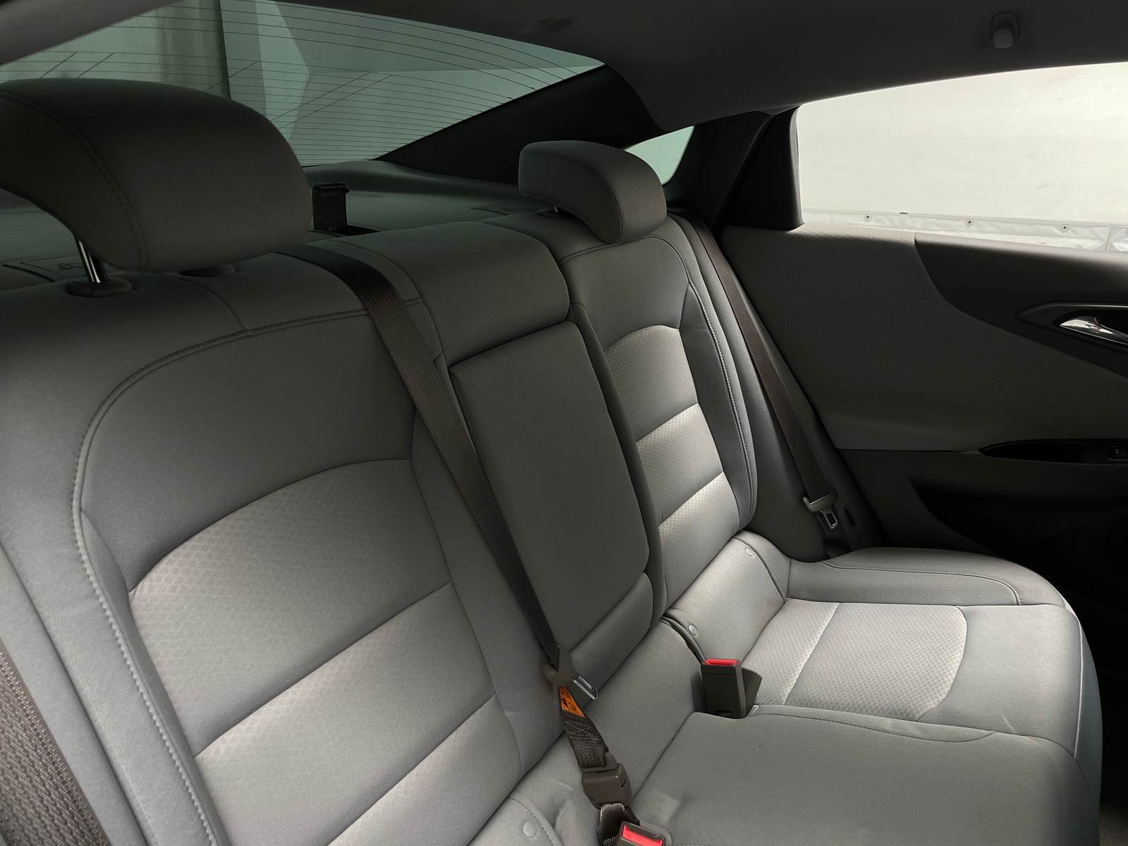 Thumbnail: 2017 Chevrolet Malibu - 6
