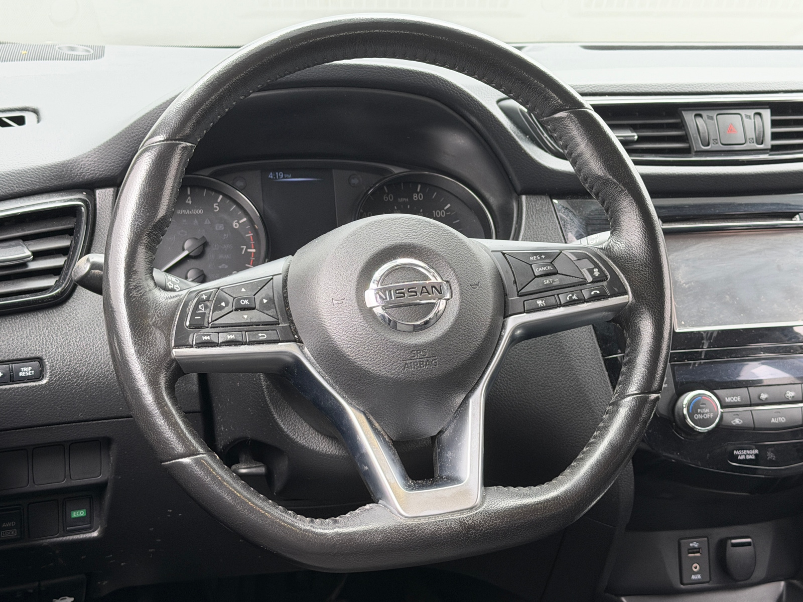 Thumbnail: 2018 Nissan Rogue Sport - 5