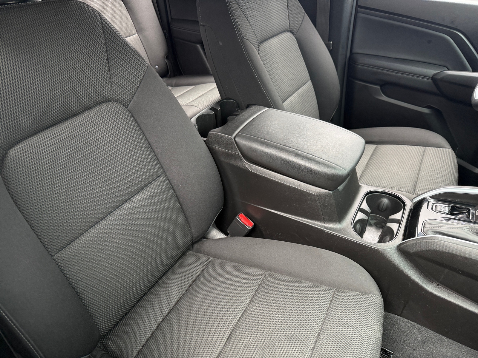 Thumbnail: 2023 Chevrolet Colorado - 2