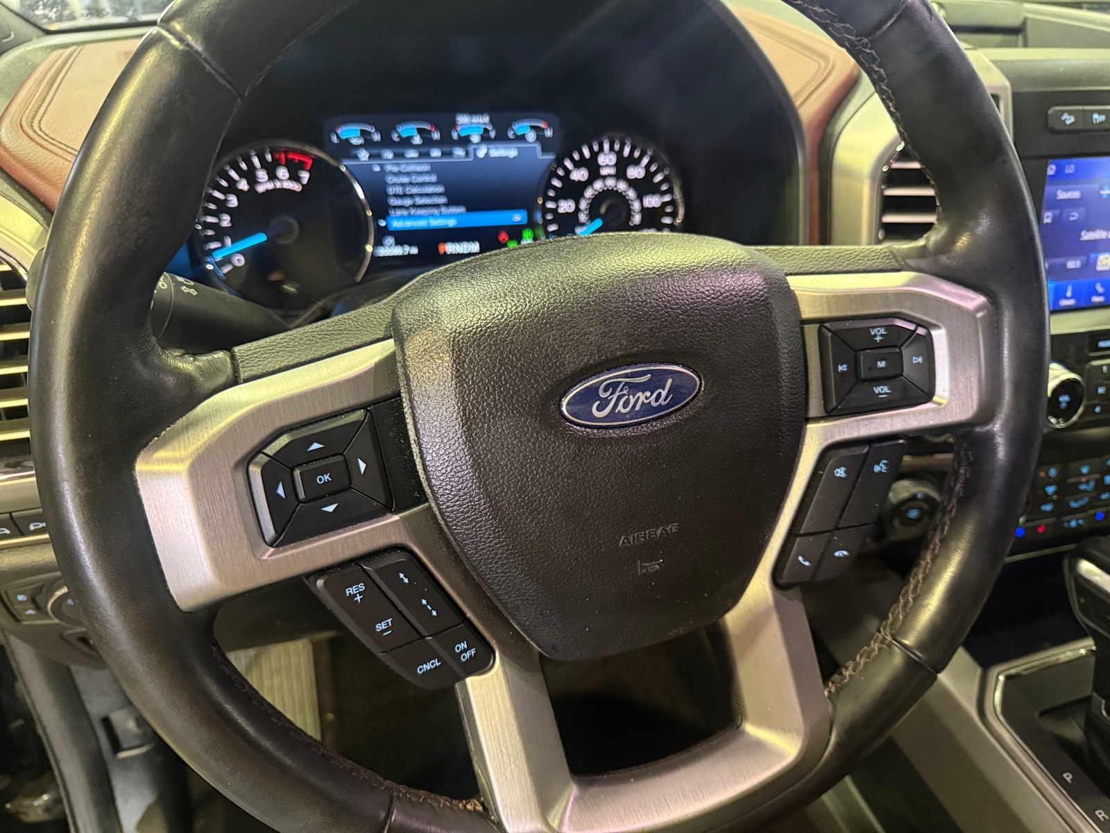 Thumbnail: 2020 Ford Econoline - 4