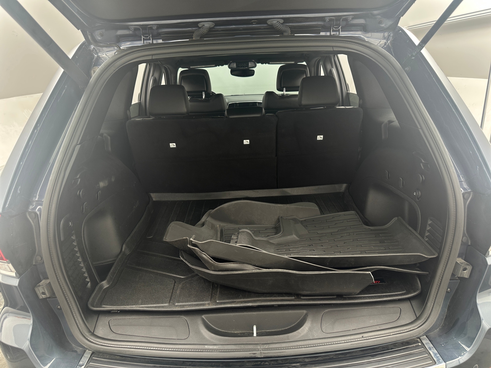 Thumbnail: 2021 Jeep Grand Cherokee - 6