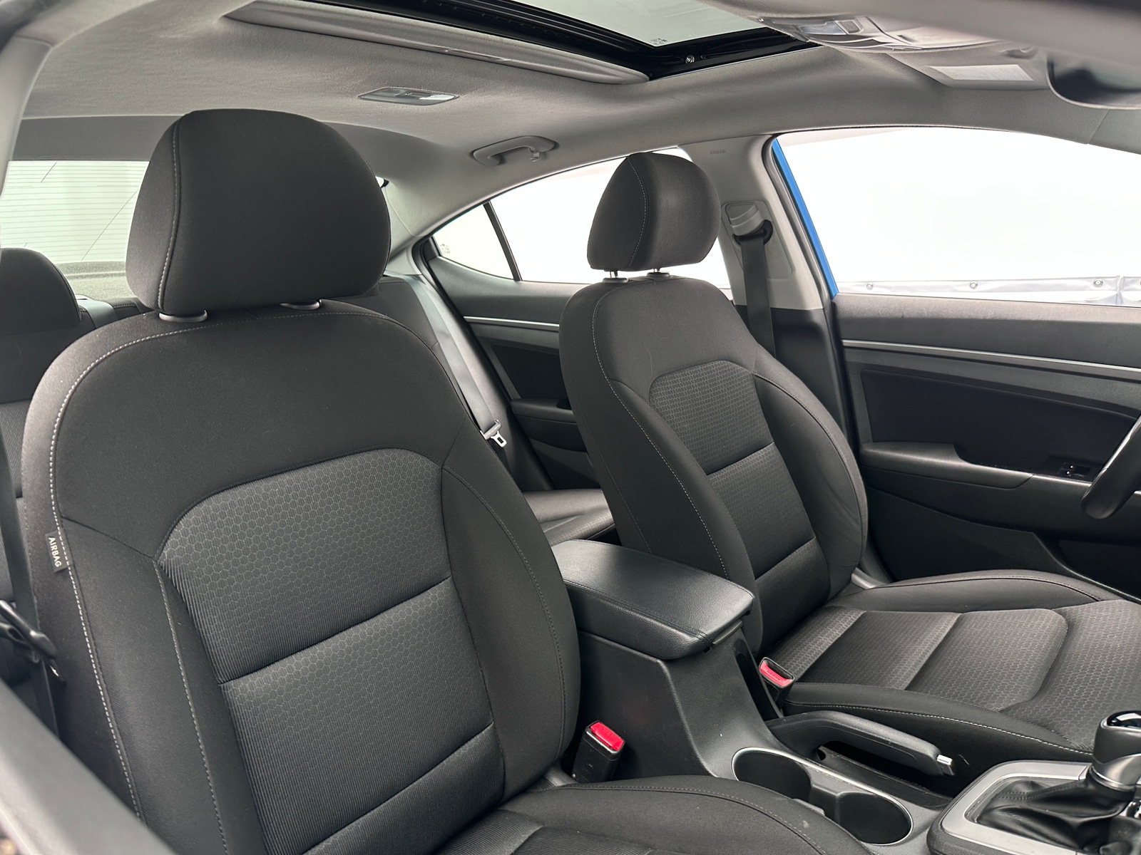 Thumbnail: 2017 Hyundai Elantra - 2