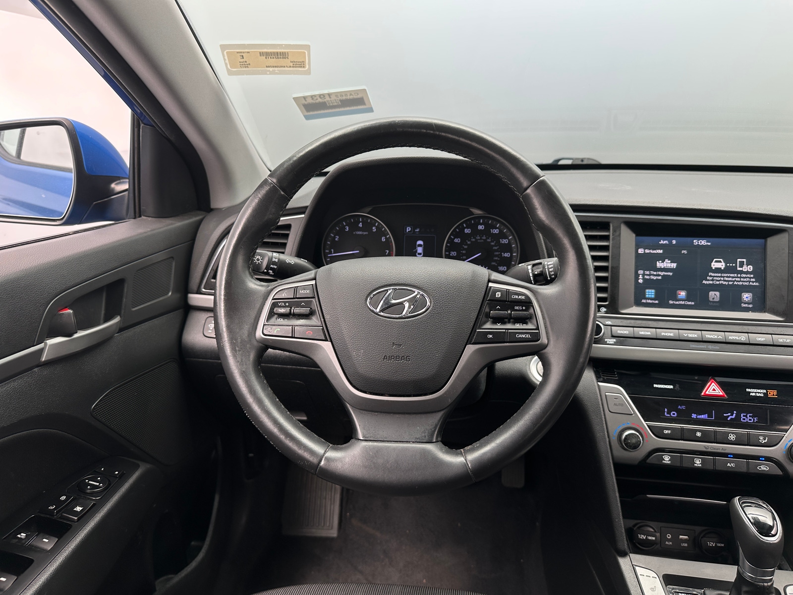 Thumbnail: 2017 Hyundai Elantra - 5
