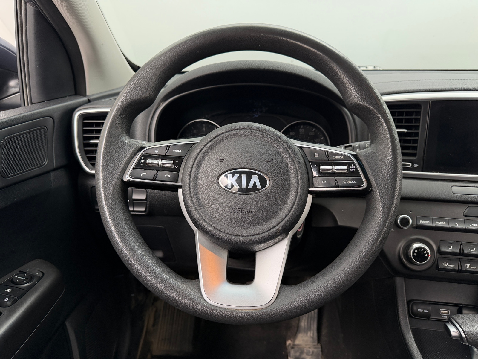 Thumbnail: 2022 Kia Sportage - 5