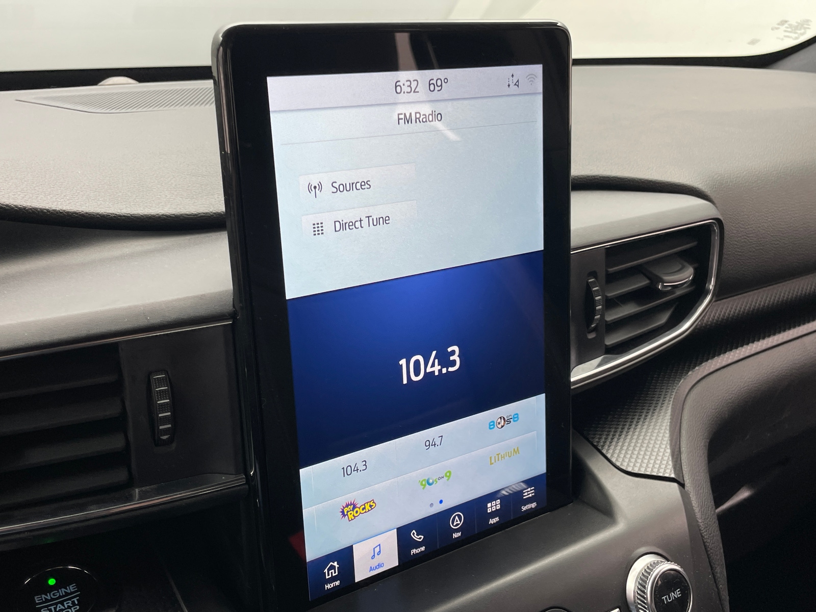 Thumbnail: 2020 Ford Explorer - 3