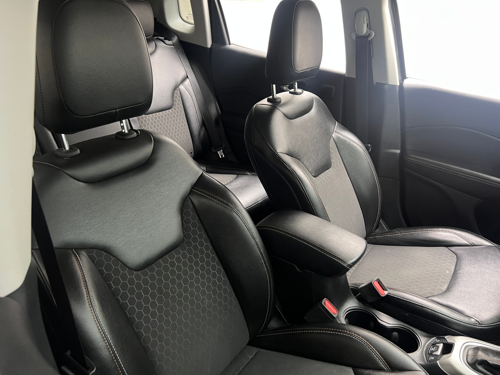 Thumbnail: 2018 Jeep Compass - 2