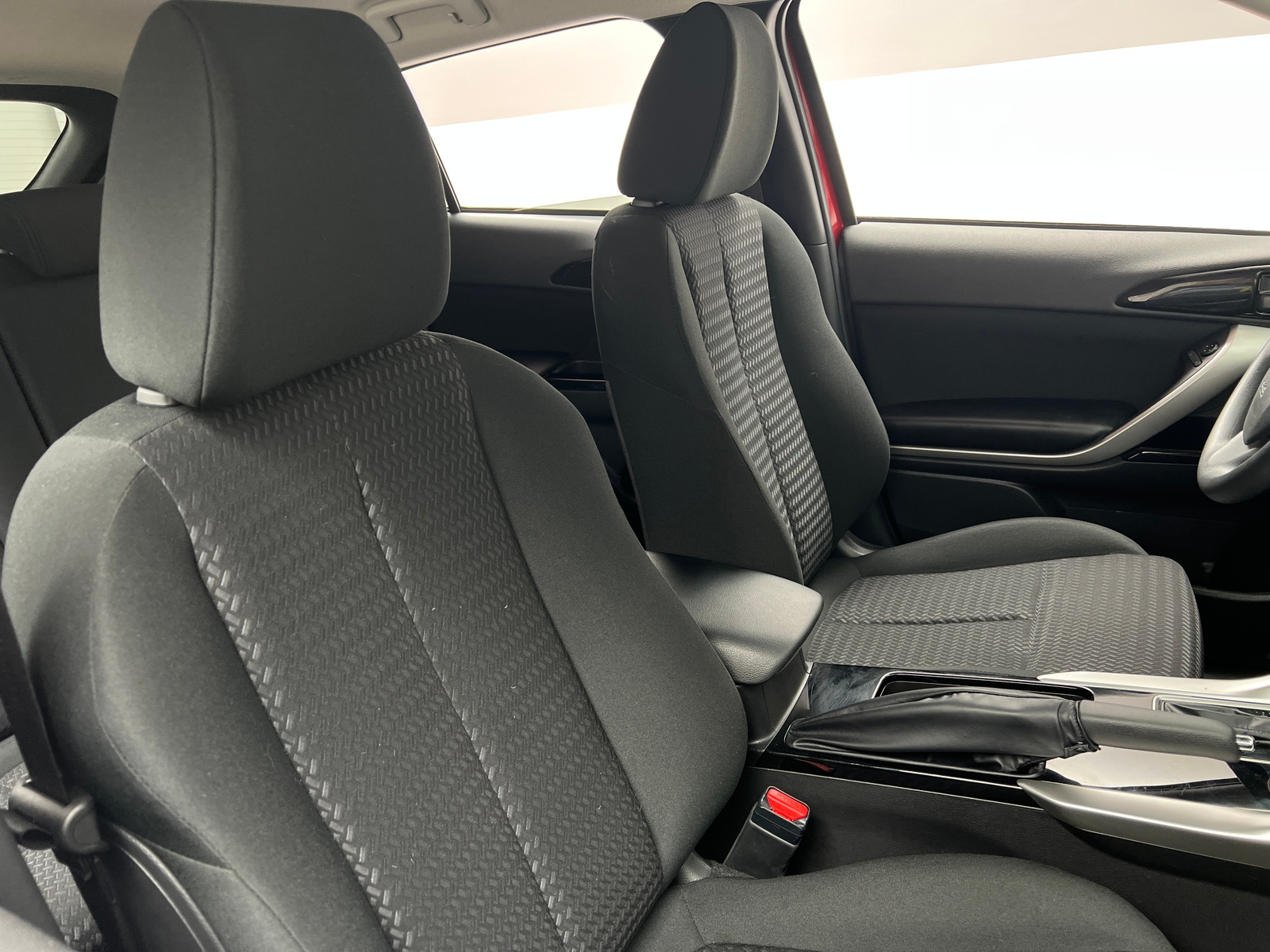 Thumbnail: 2025 Mitsubishi Eclipse Cross - 2