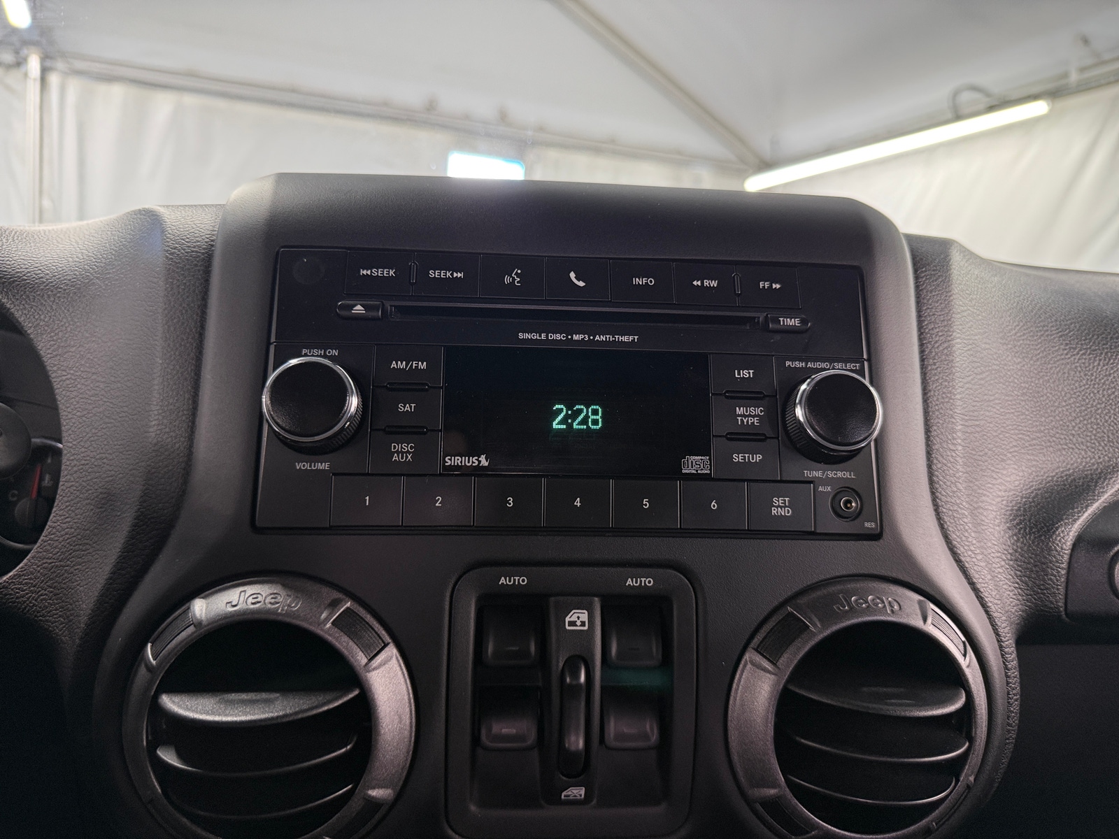 Thumbnail: 2017 Jeep Wrangler - 4