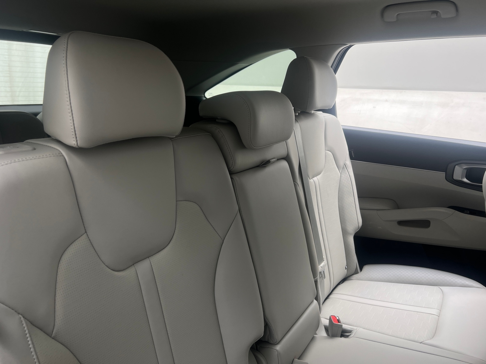 Thumbnail: 2025 Kia Sorento - 5