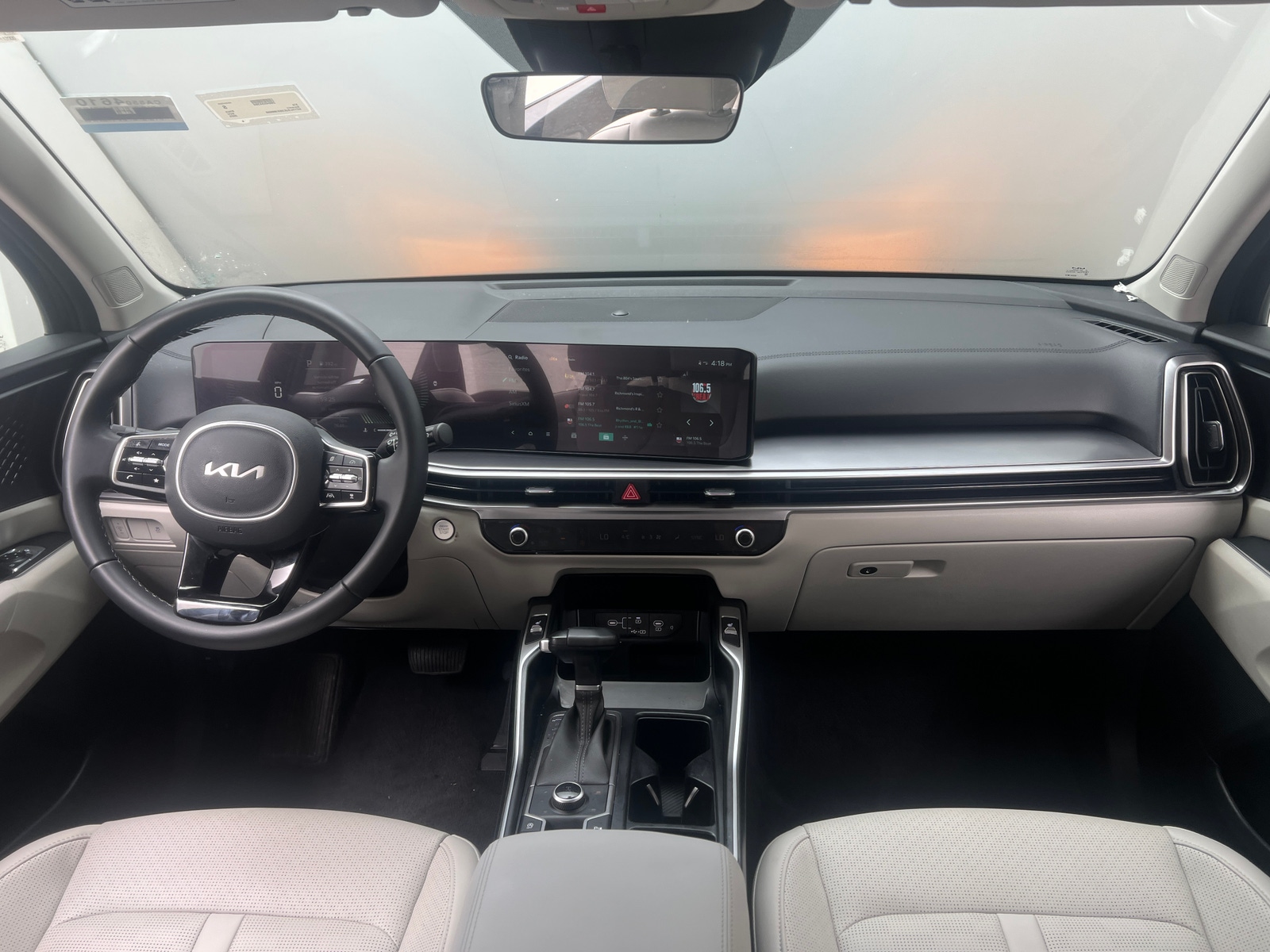 Thumbnail: 2025 Kia Sorento - 2