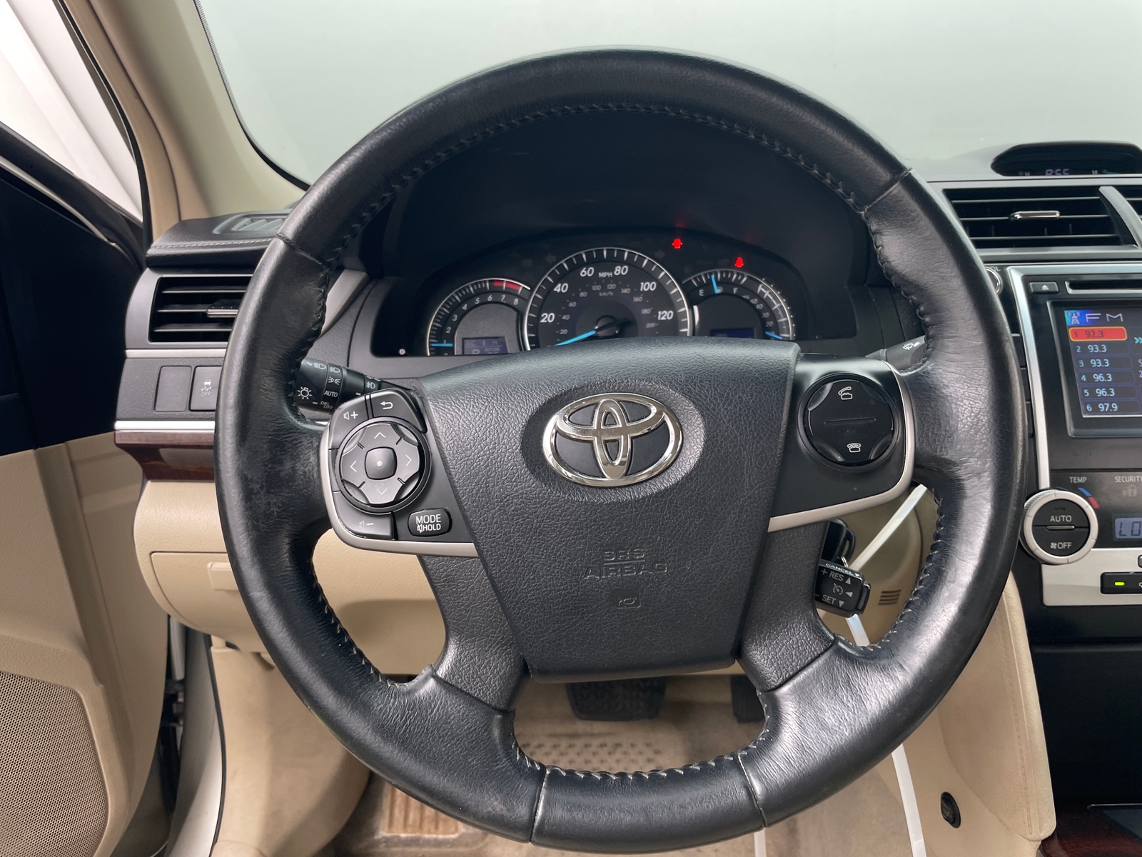 Thumbnail: 2014 Toyota Camry - 5