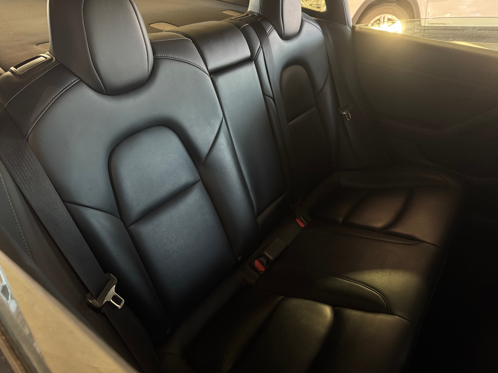Thumbnail: 2022 Tesla Model 3 - 5